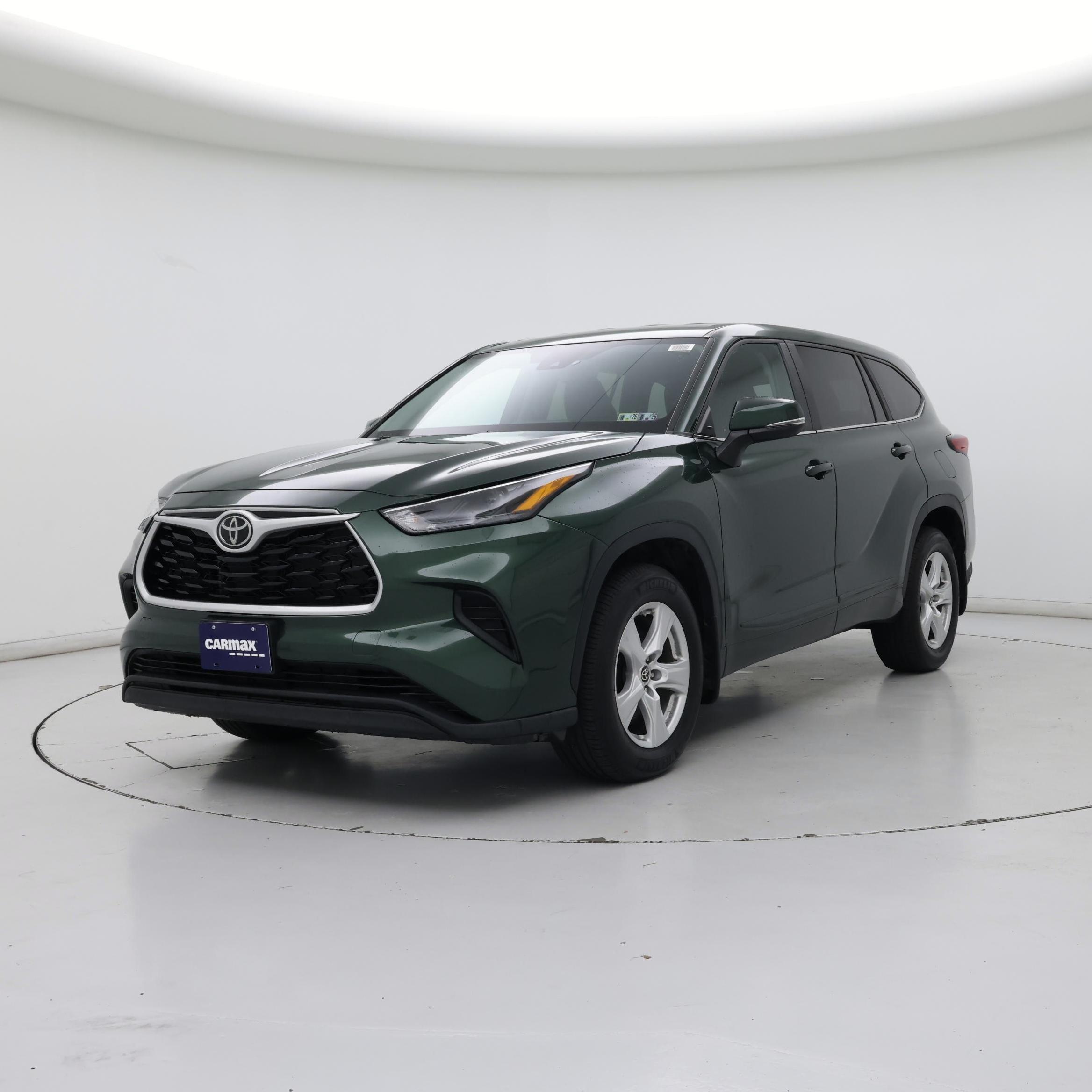 Thumbnail: 2023 Toyota Highlander - 4