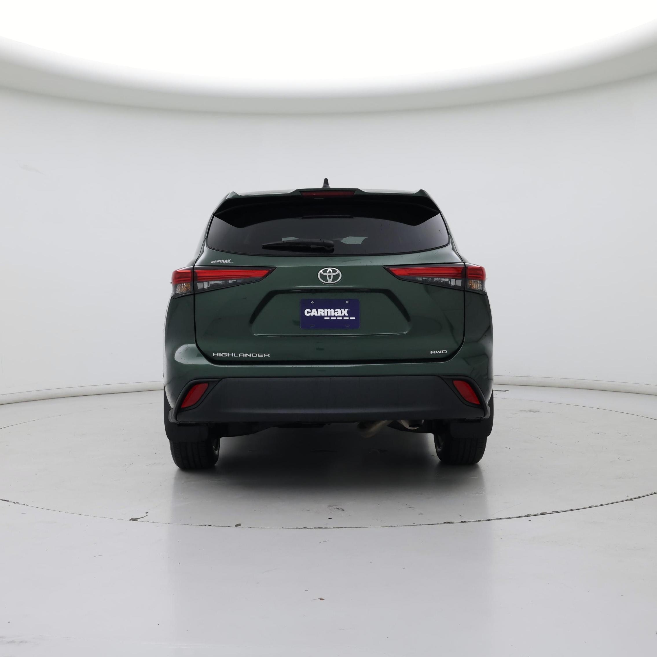 Thumbnail: 2023 Toyota Highlander - 6