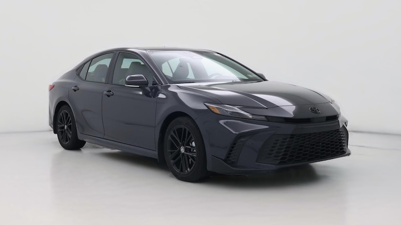 2025 Toyota Camry SE Hero Image