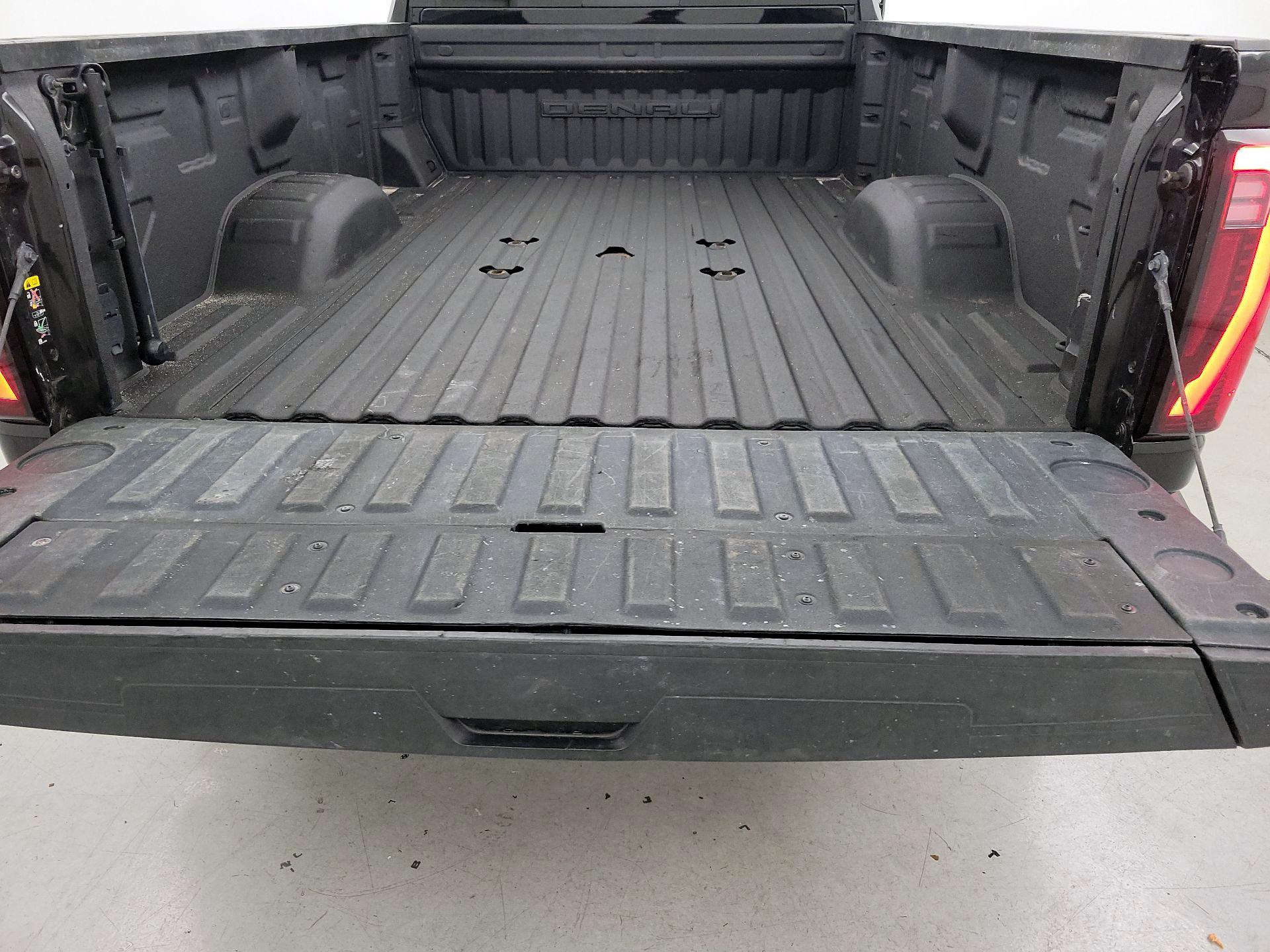 Thumbnail: 2024 GMC Sierra 3500 - 20