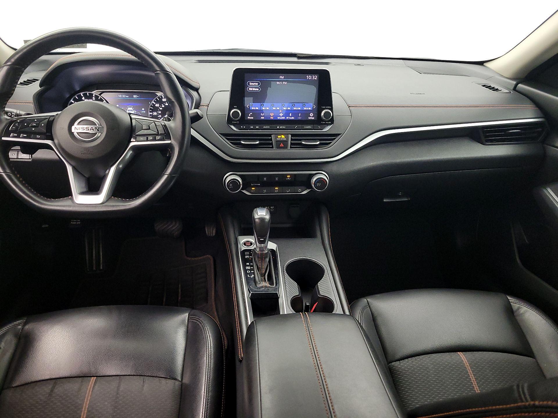 Thumbnail: 2020 Nissan Altima - 9