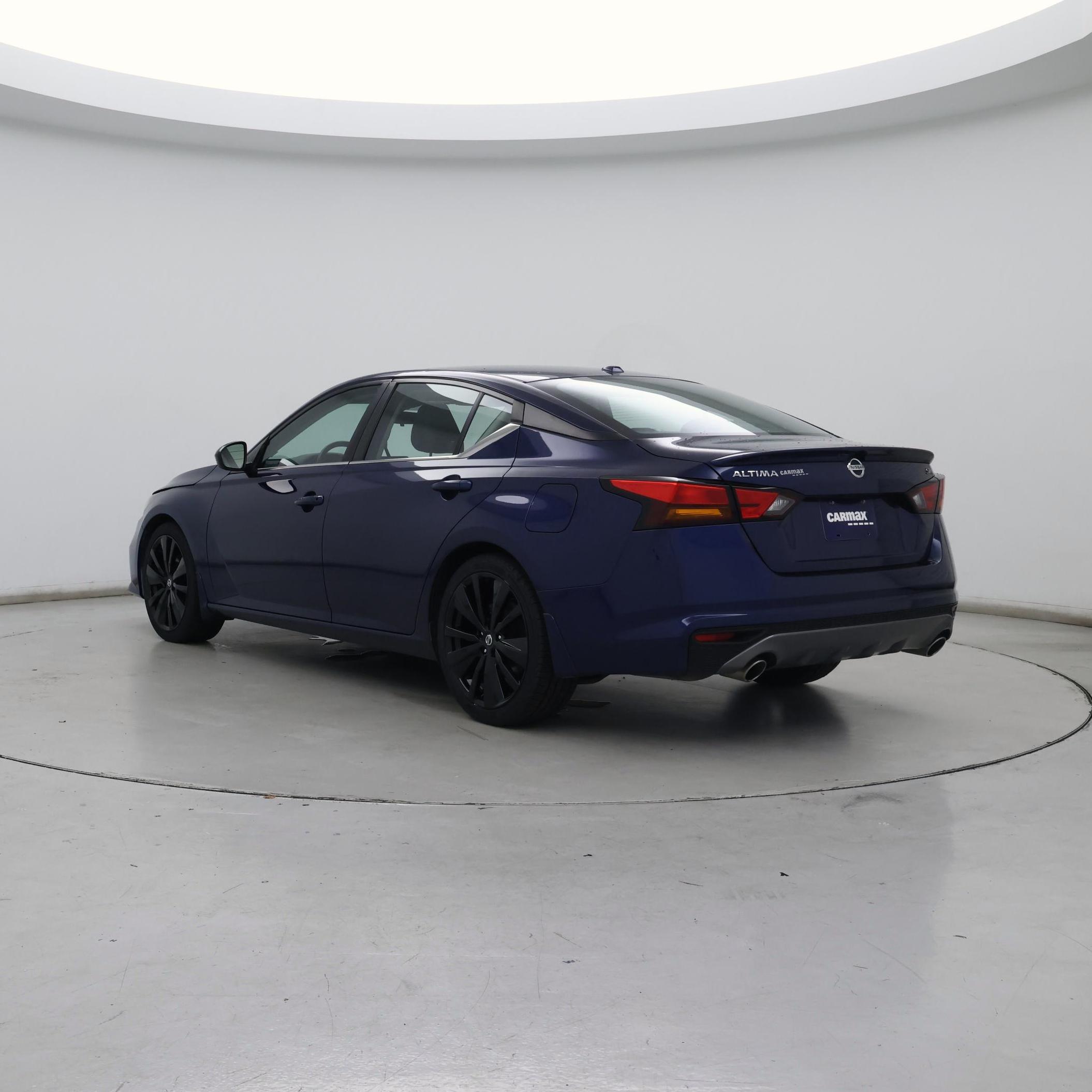 Thumbnail: 2020 Nissan Altima - 2