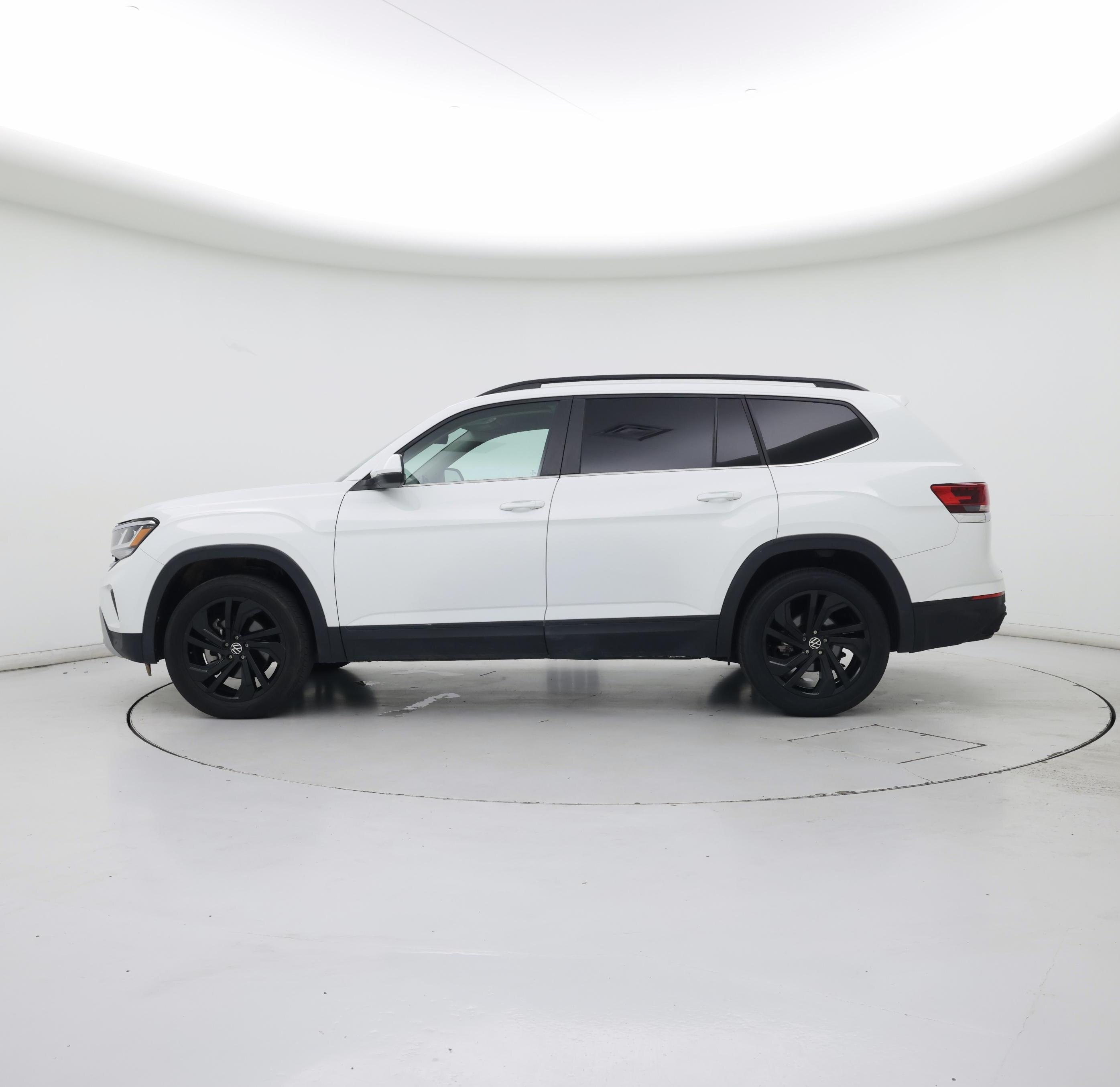 Thumbnail: 2022 Volkswagen Atlas - 3