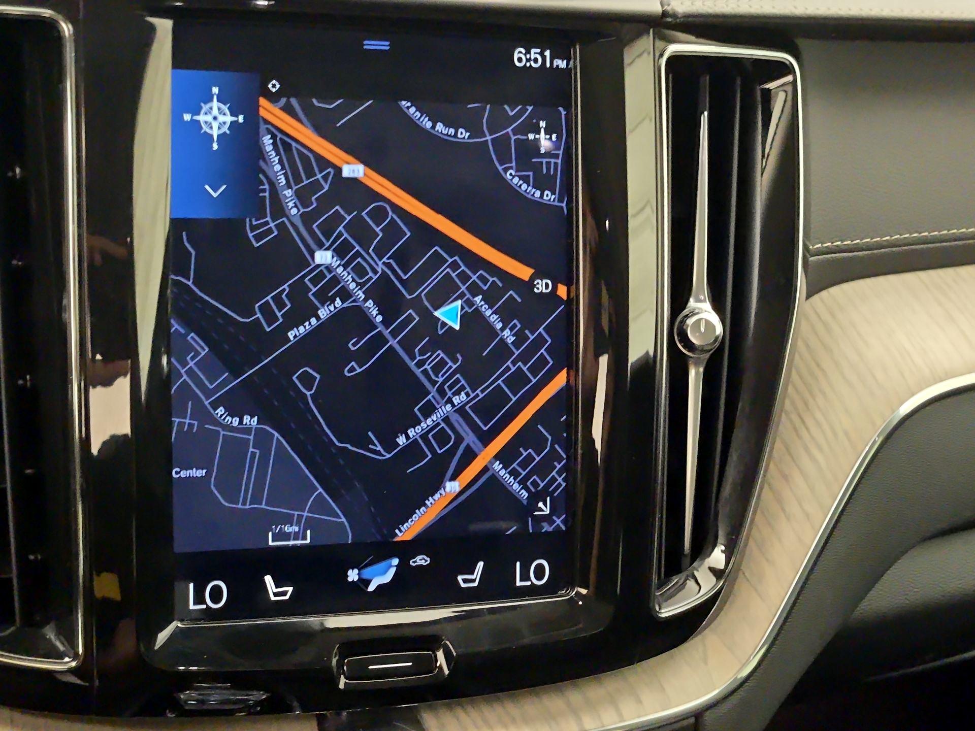 Thumbnail: 2020 Volvo XC60 - 14