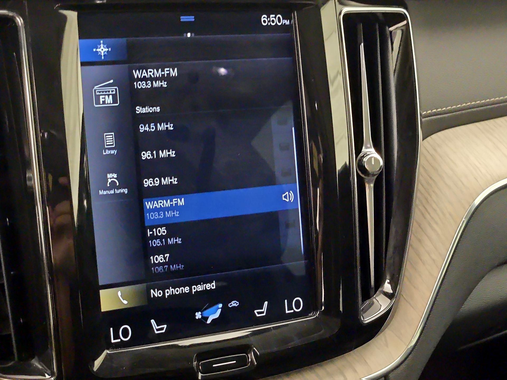 Thumbnail: 2020 Volvo XC60 - 16