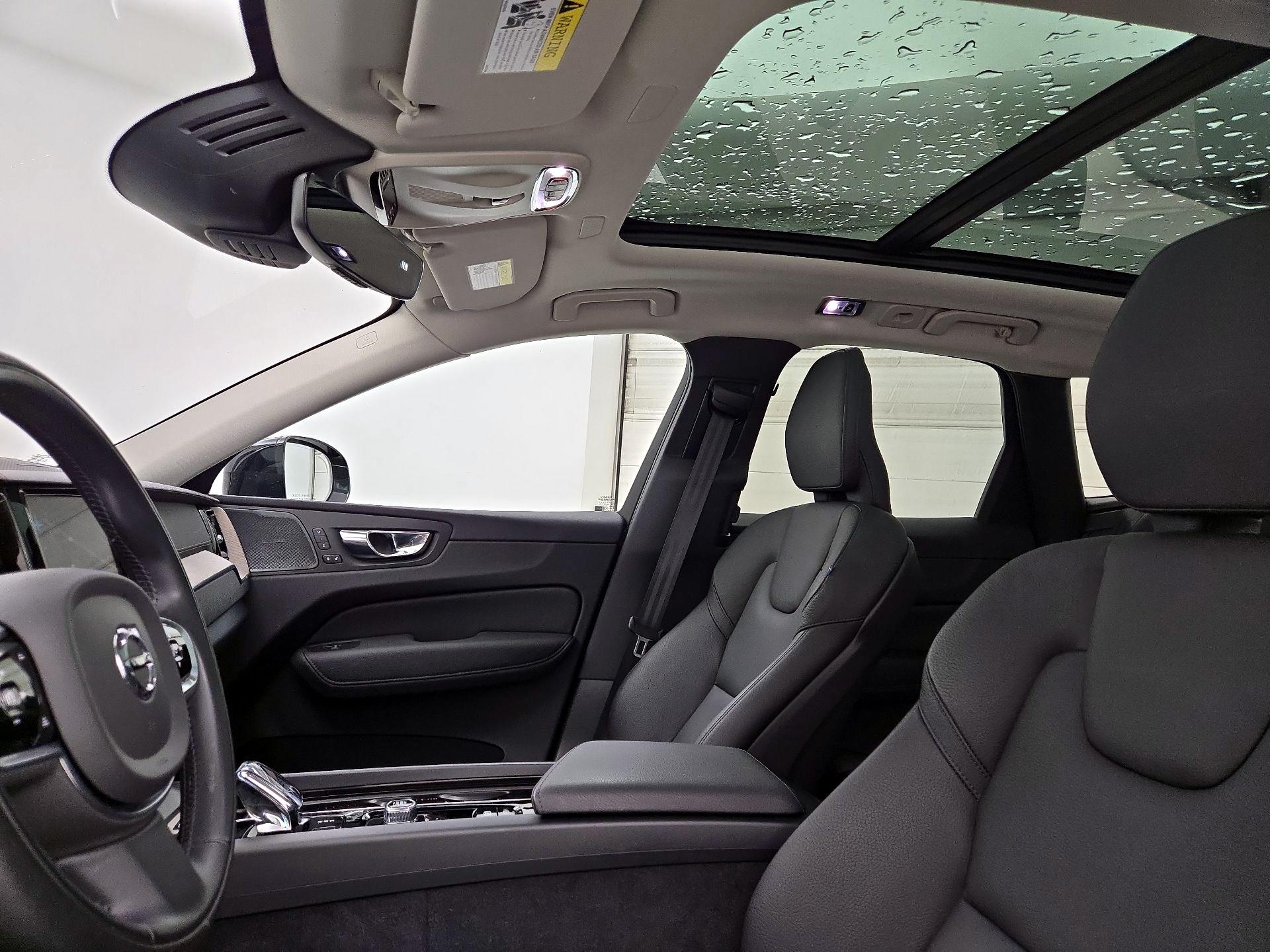 Thumbnail: 2020 Volvo XC60 - 20