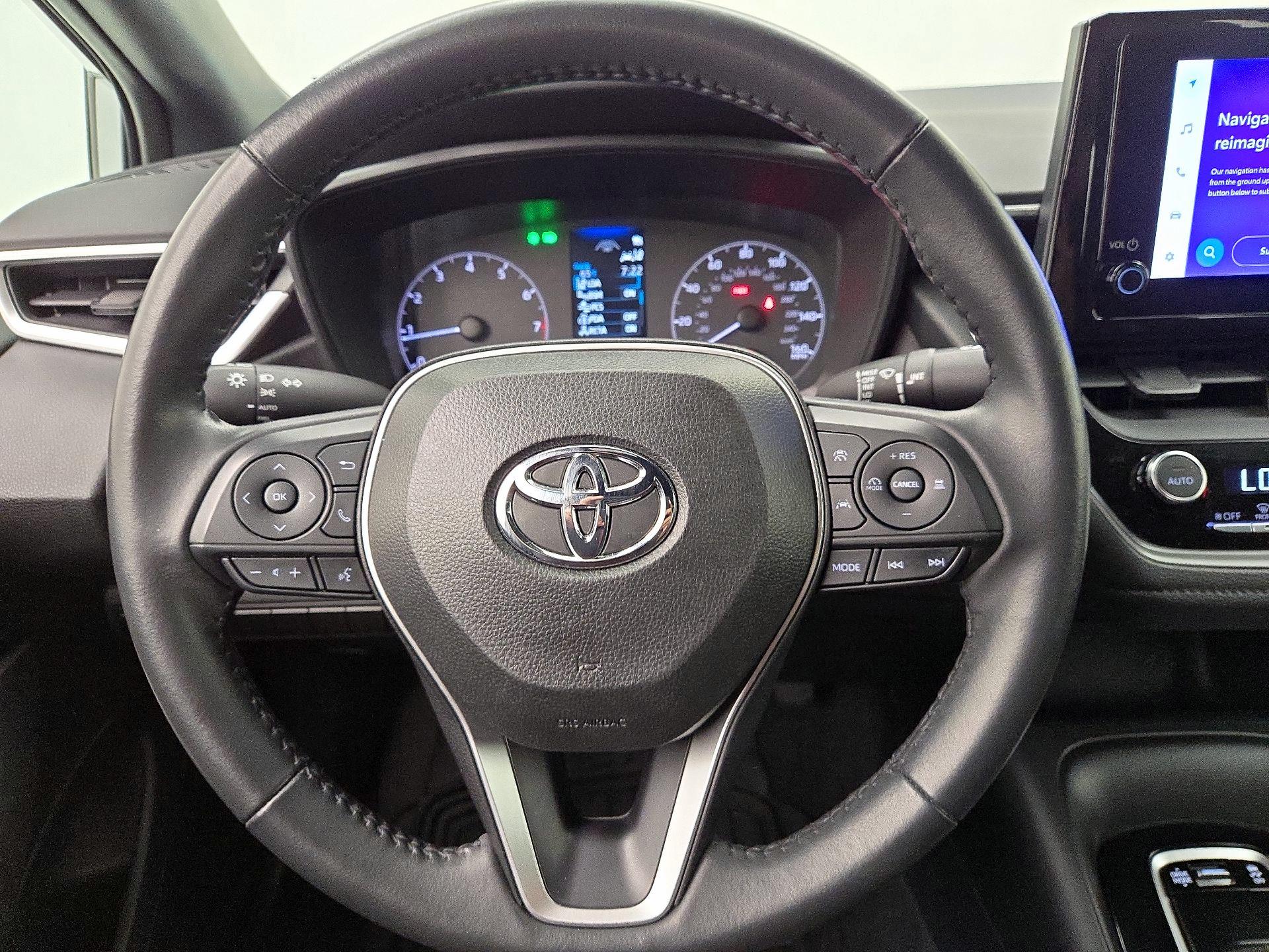 Thumbnail: 2023 Toyota Corolla - 10