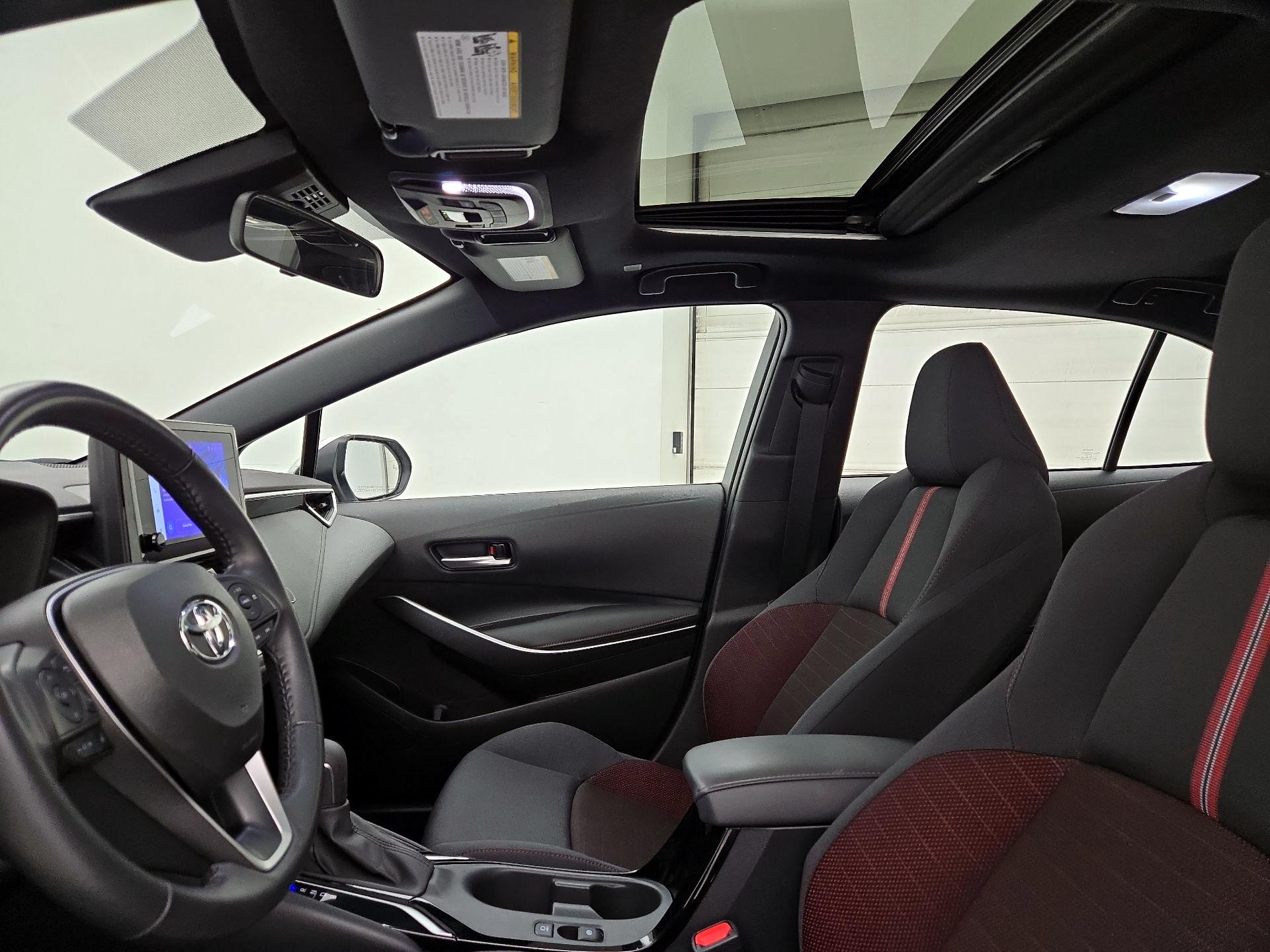Thumbnail: 2023 Toyota Corolla - 18