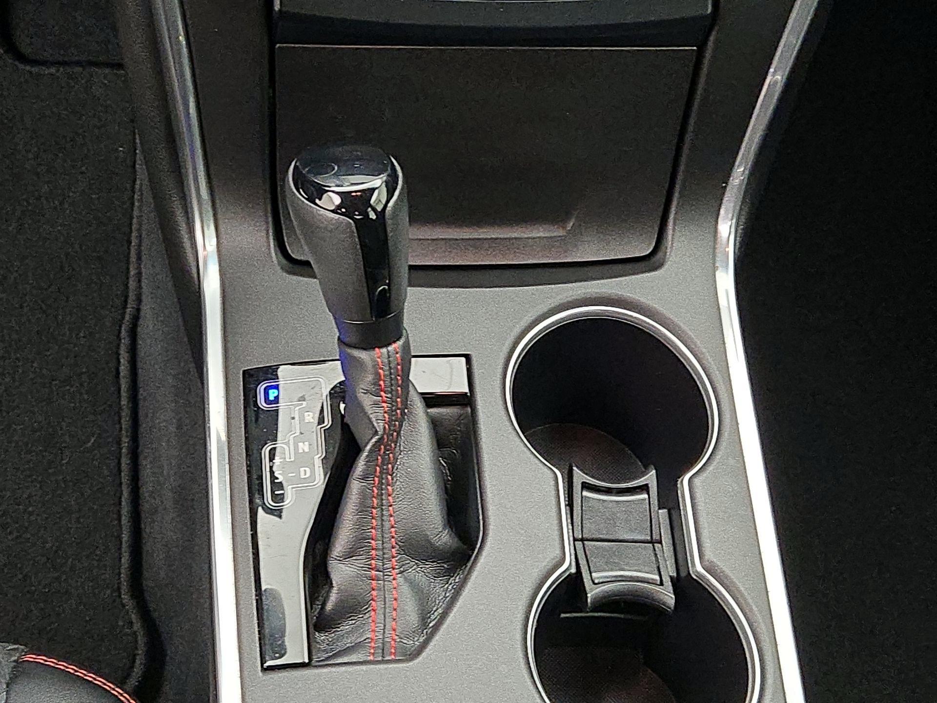Thumbnail: 2015 Toyota Camry - 17