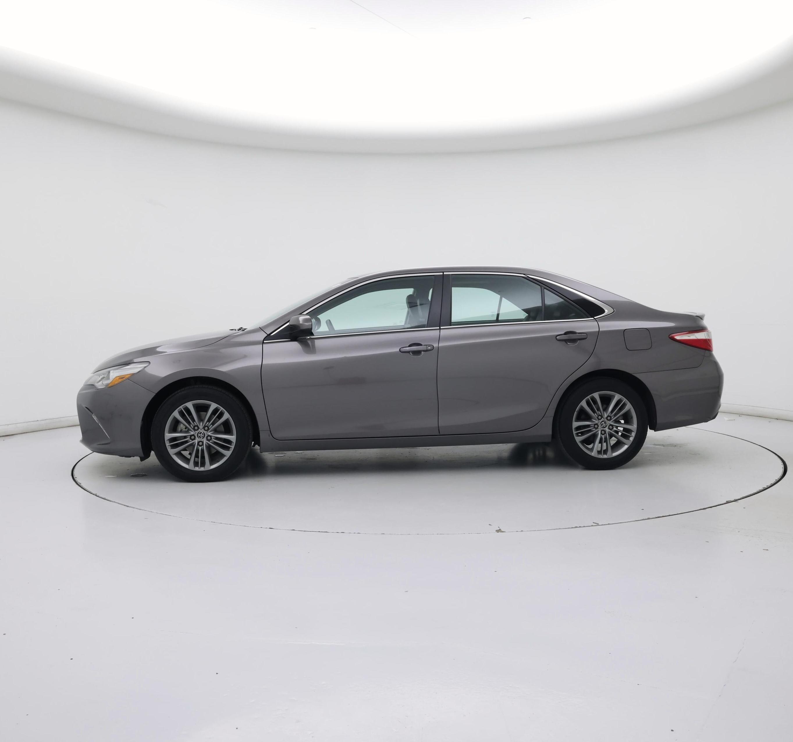 Thumbnail: 2015 Toyota Camry - 3