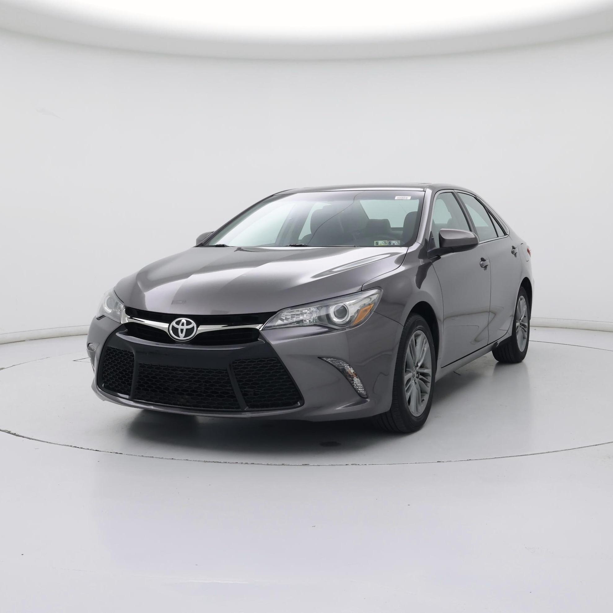 Thumbnail: 2015 Toyota Camry - 4