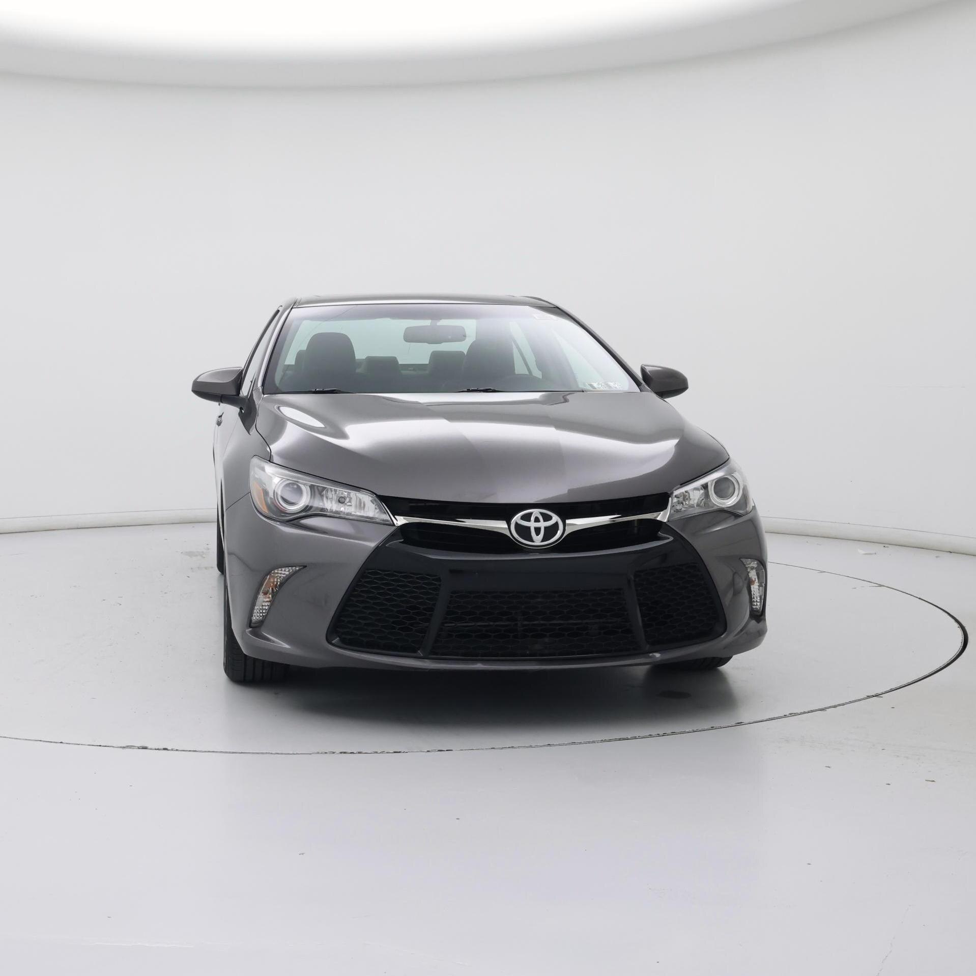 Thumbnail: 2015 Toyota Camry - 5