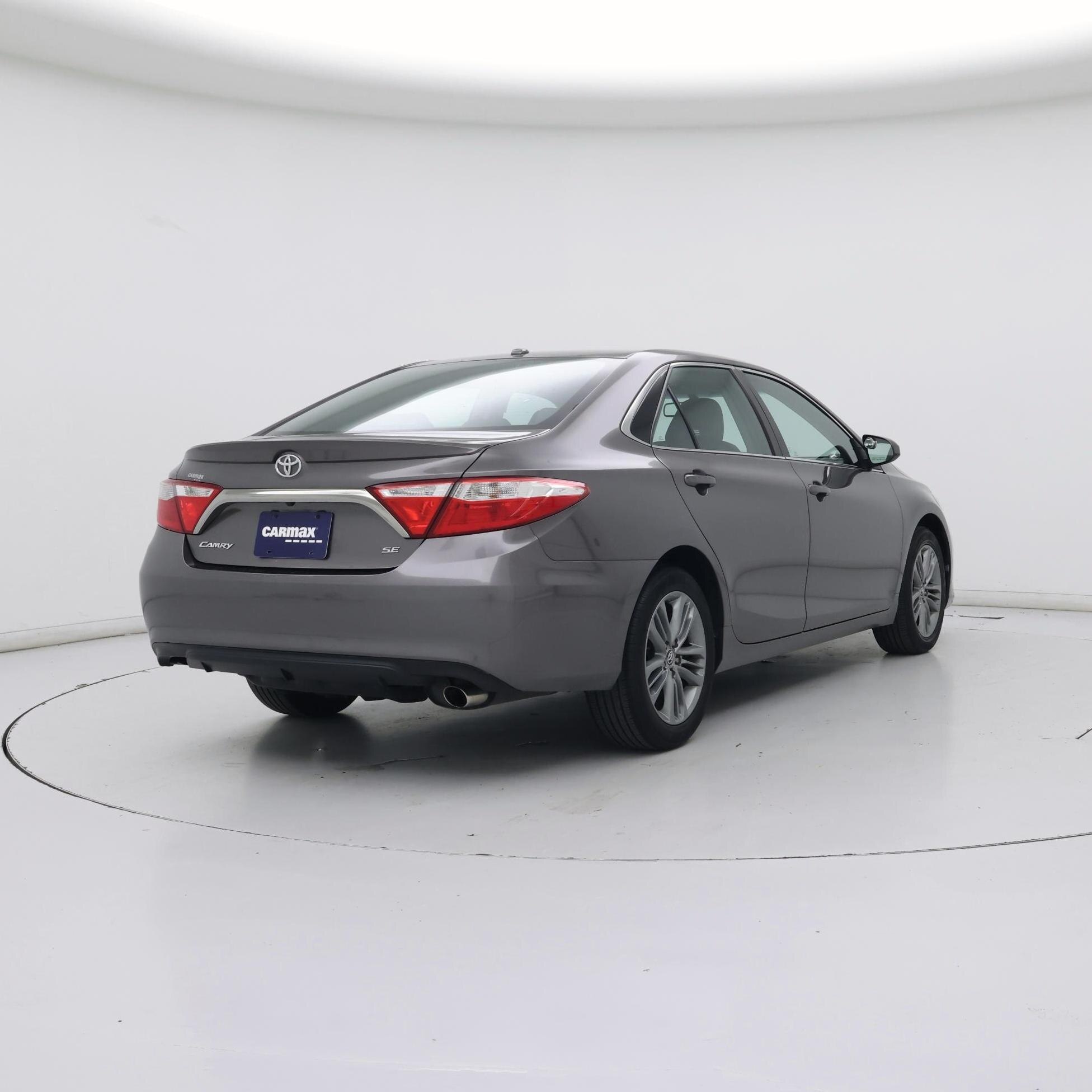 Thumbnail: 2015 Toyota Camry - 8