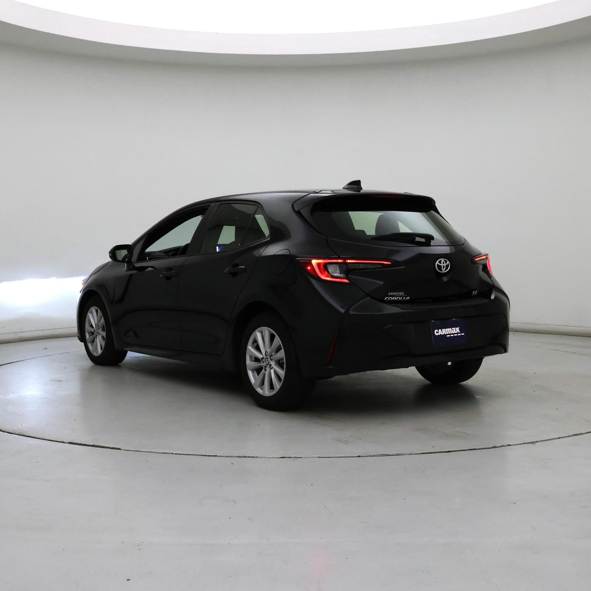 Thumbnail: 2023 Toyota Corolla - 2