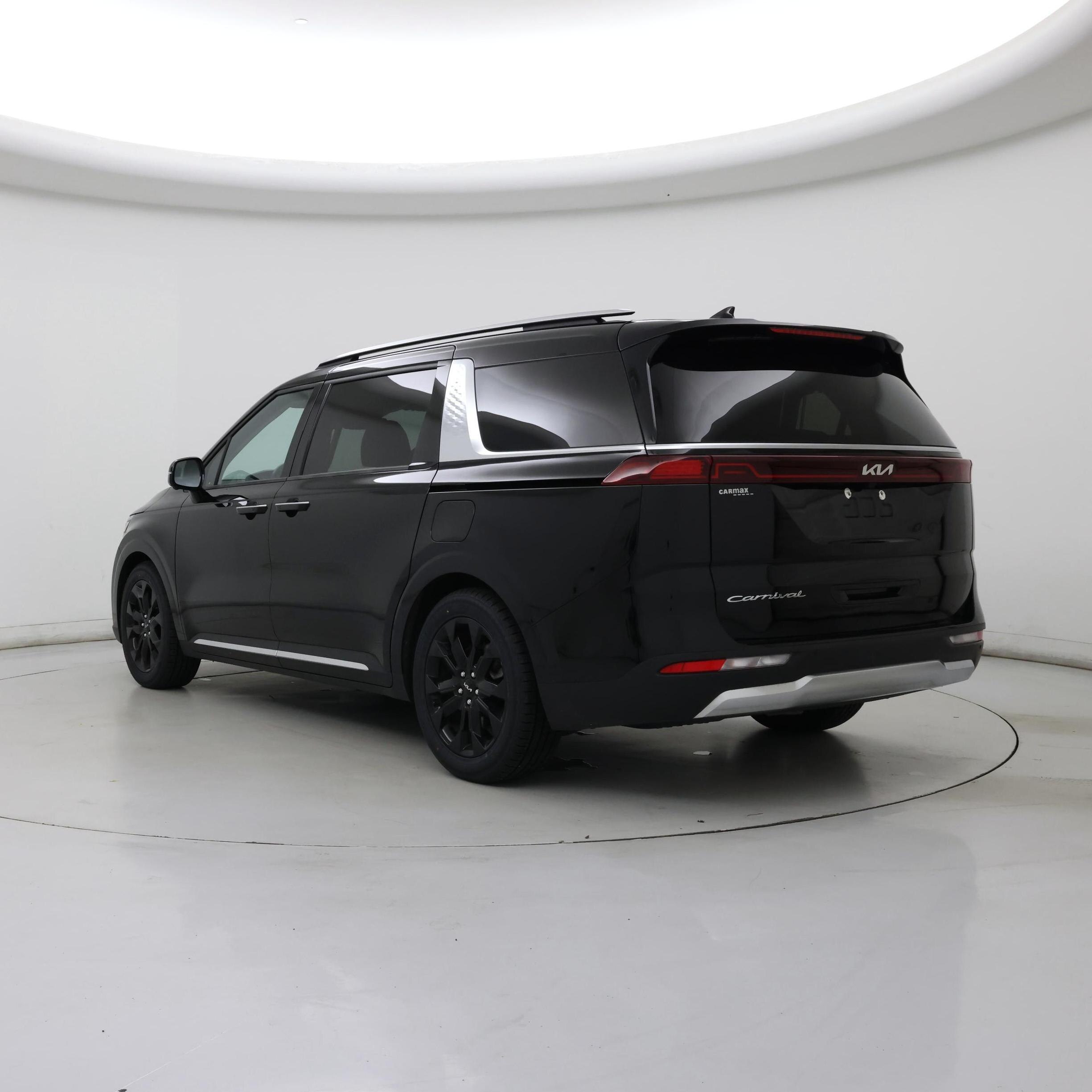 Thumbnail: 2022 Kia Carnival - 2