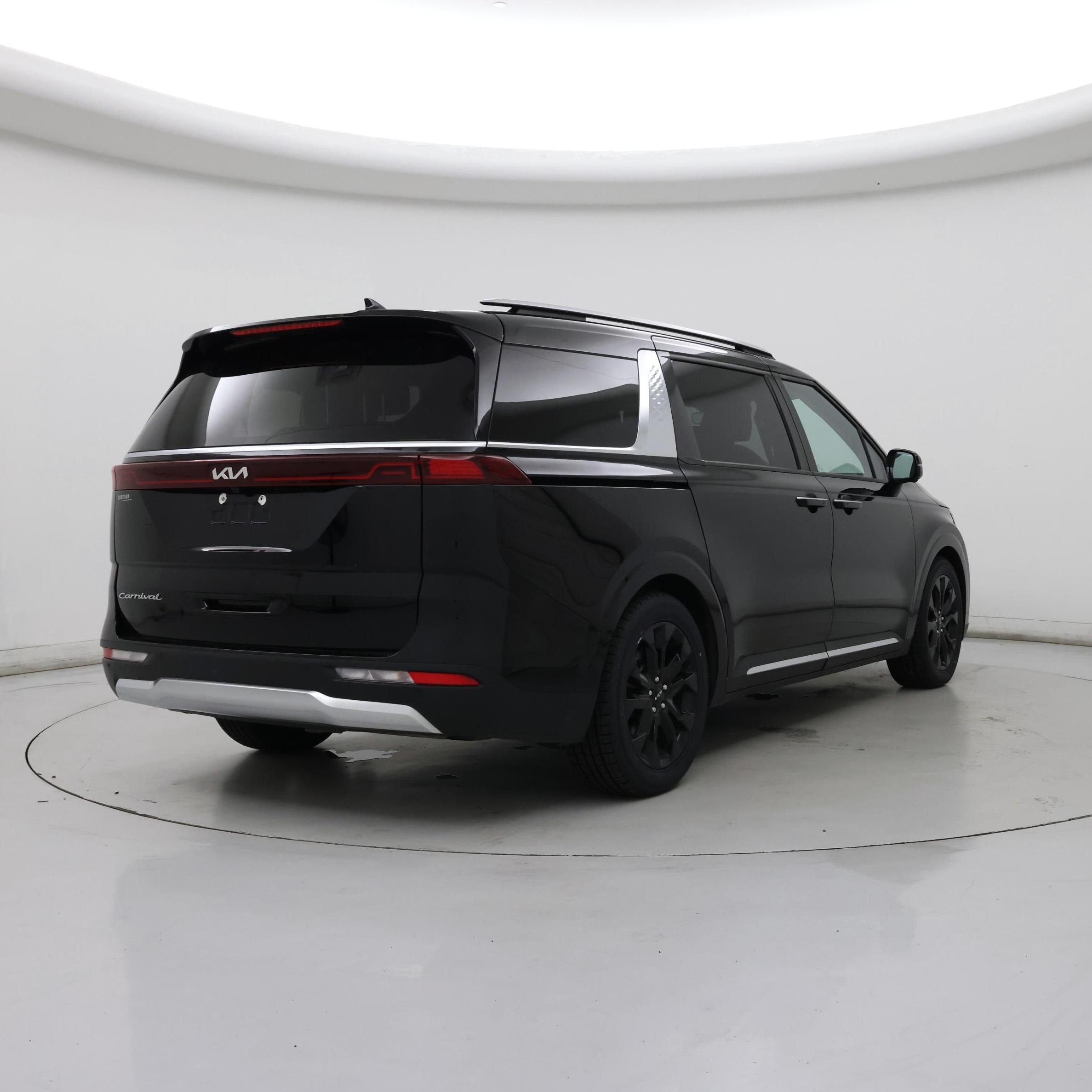 Thumbnail: 2022 Kia Carnival - 8