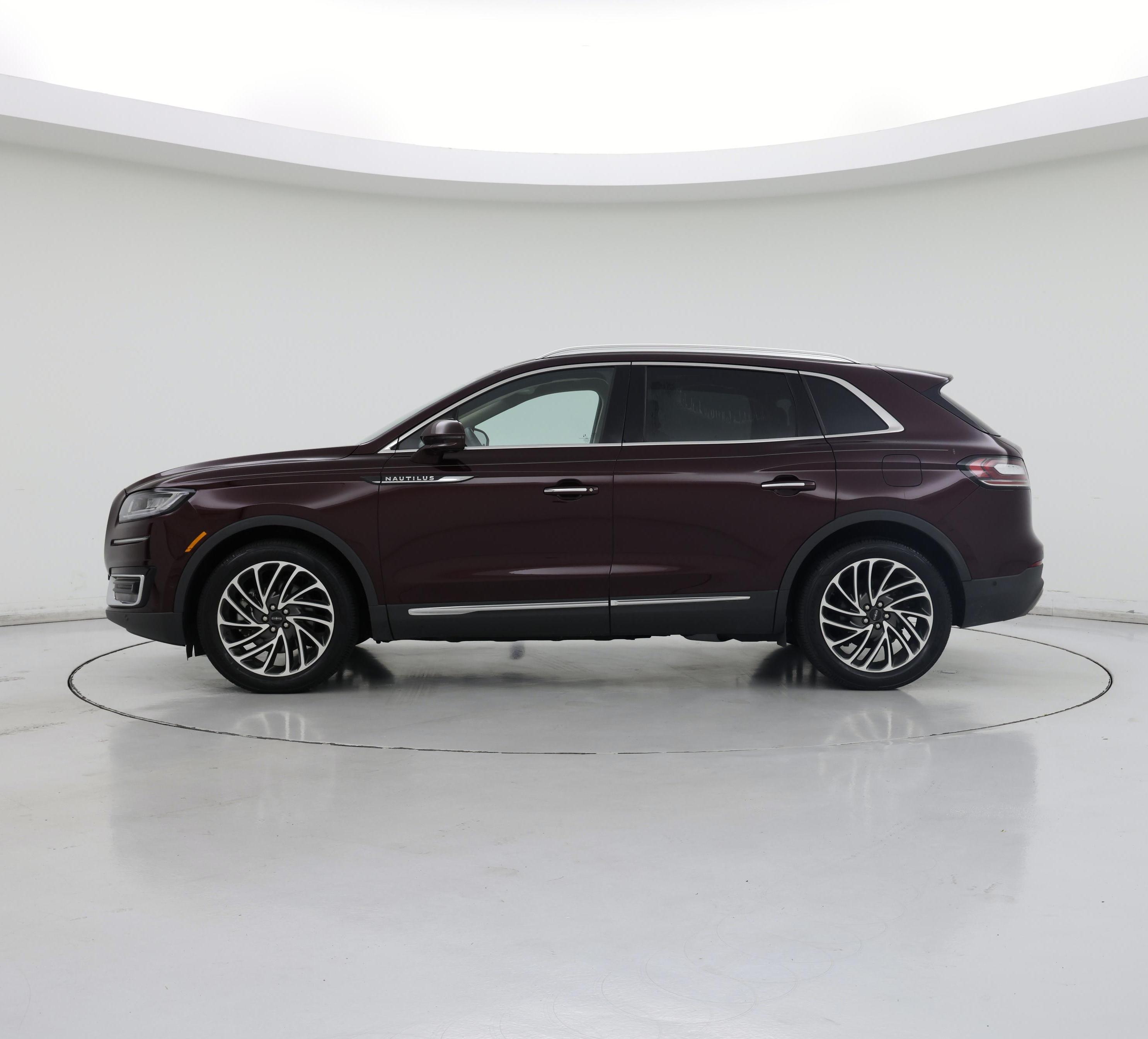 Thumbnail: 2020 Lincoln Nautilus - 3
