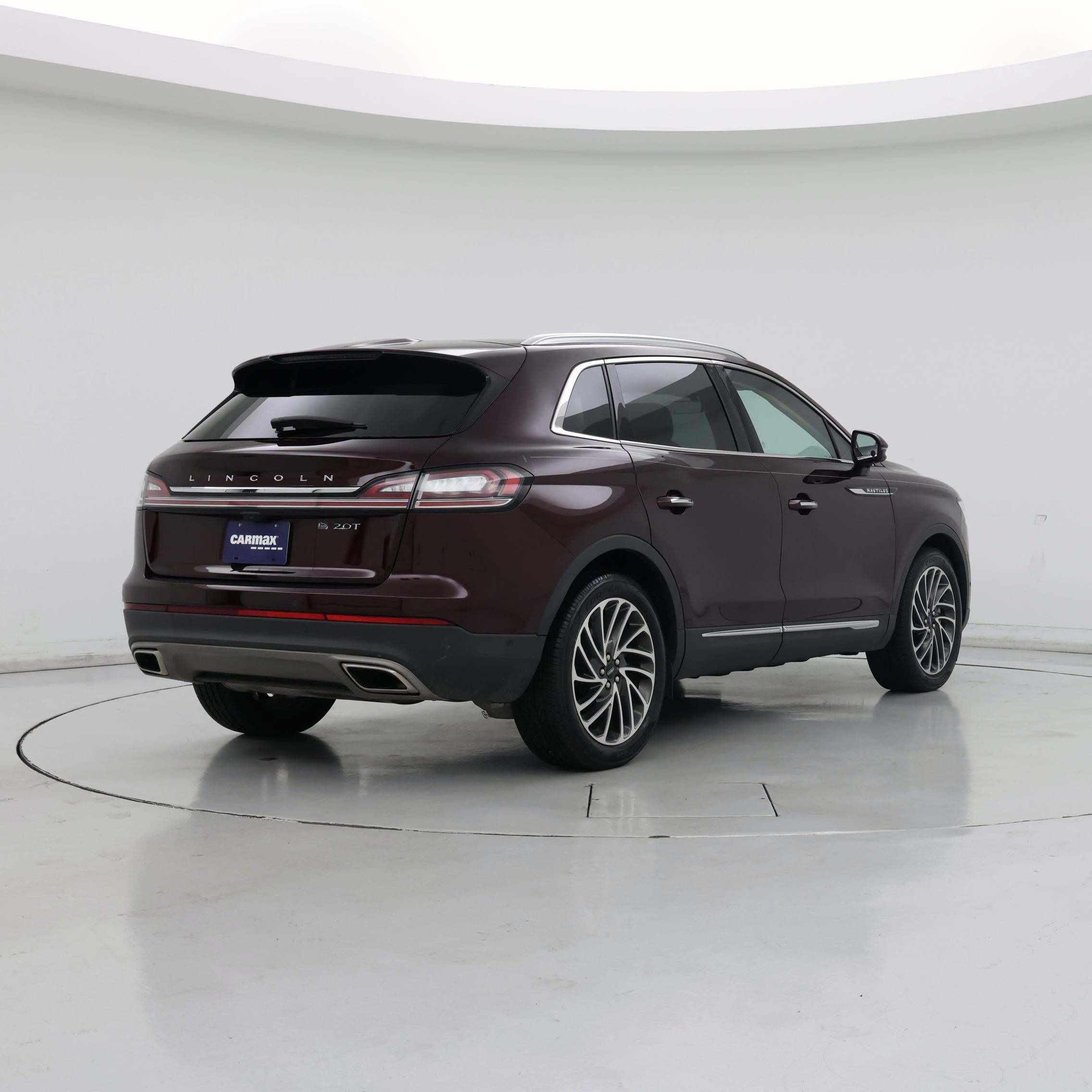 Thumbnail: 2020 Lincoln Nautilus - 8