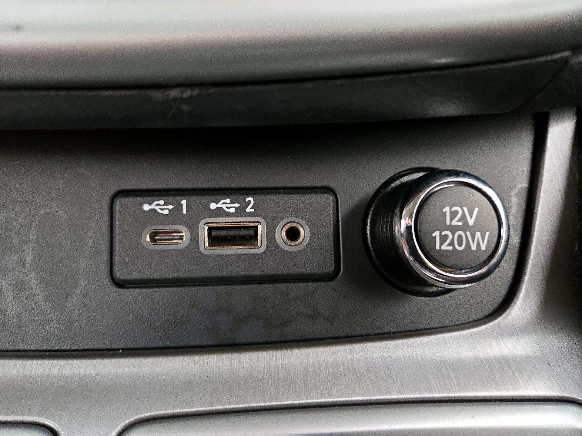 Thumbnail: 2019 Nissan Murano - 18
