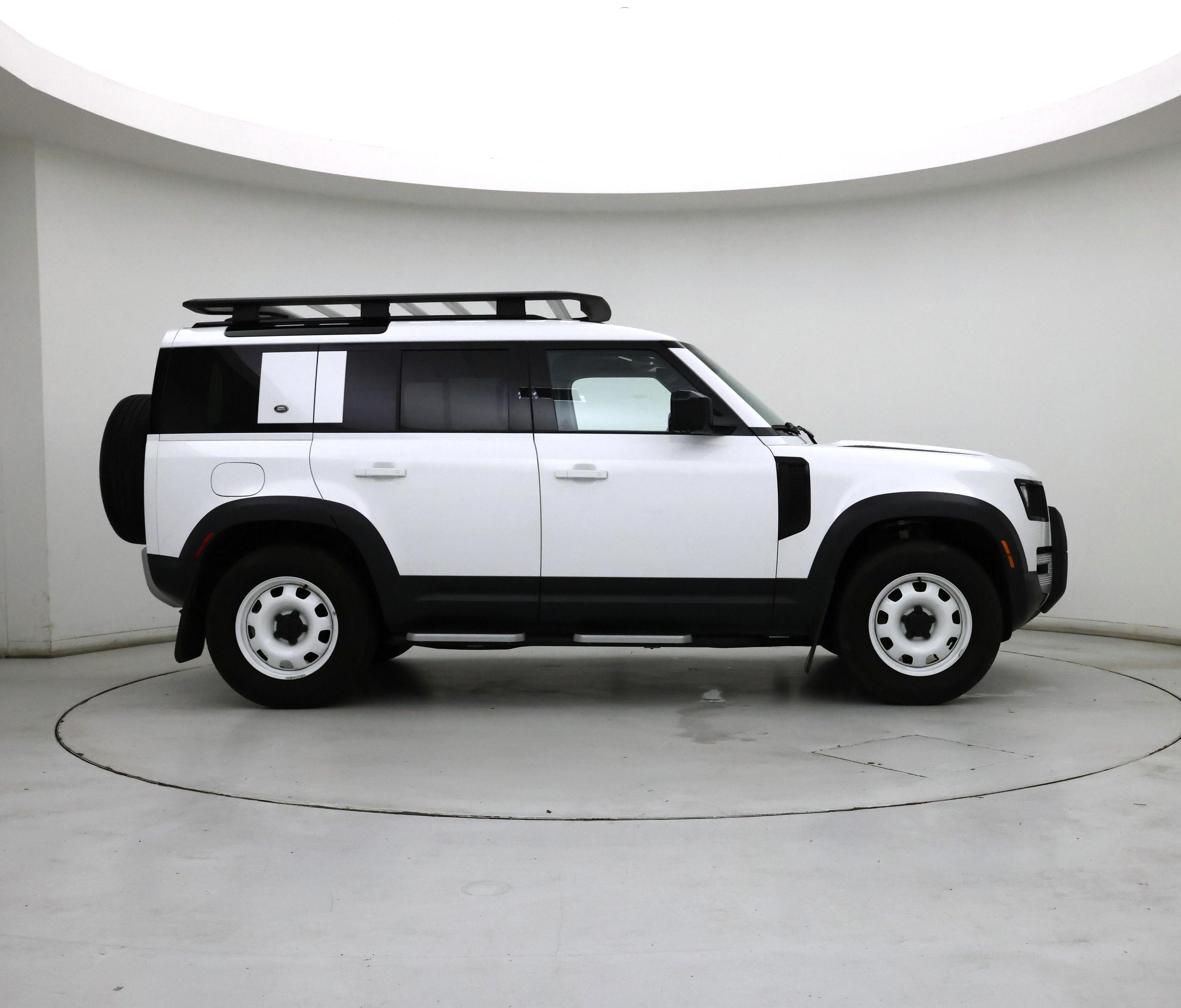 Thumbnail: 2023 Land Rover Defender - 7