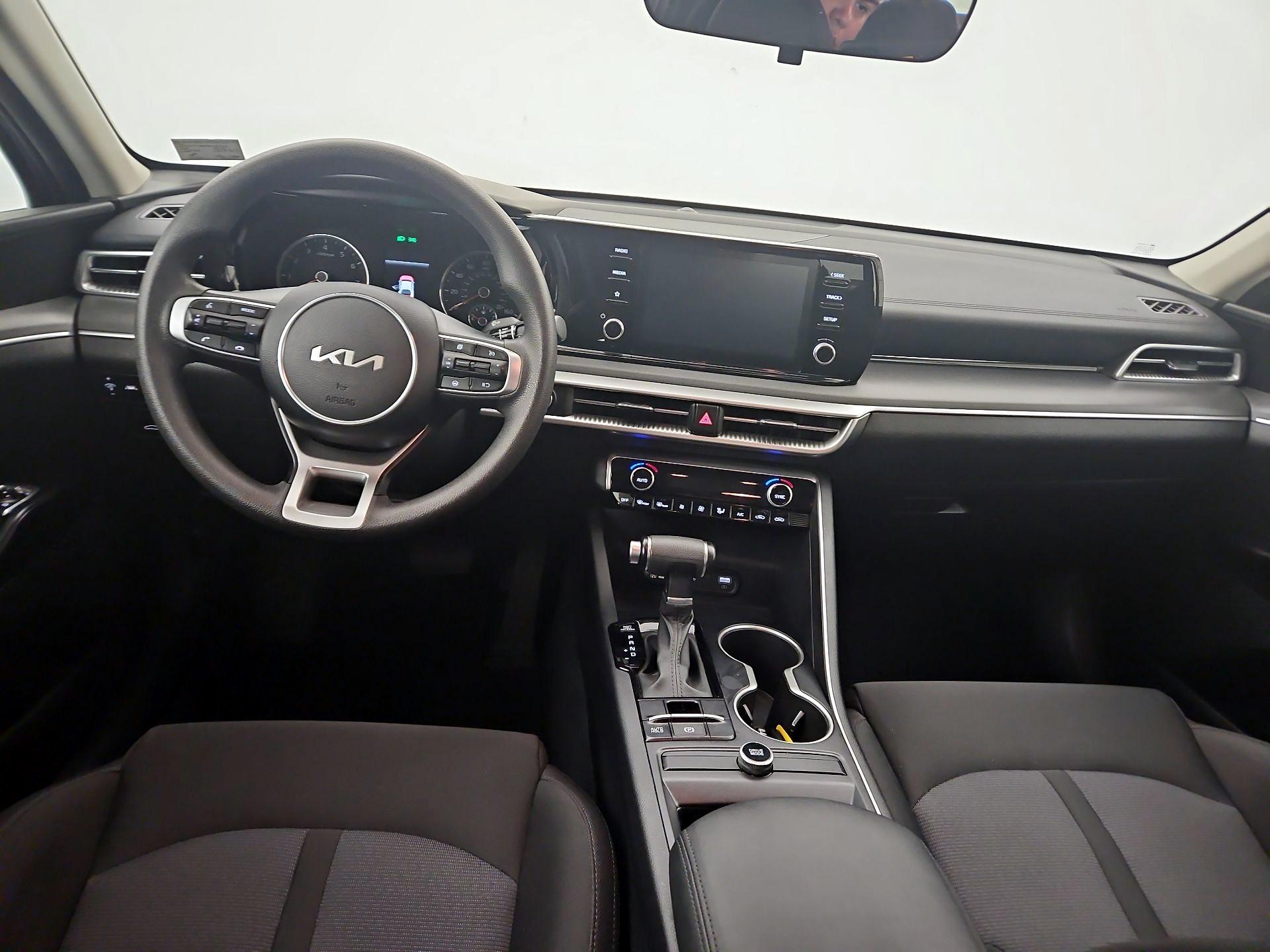 Thumbnail: 2022 Kia K5 - 9