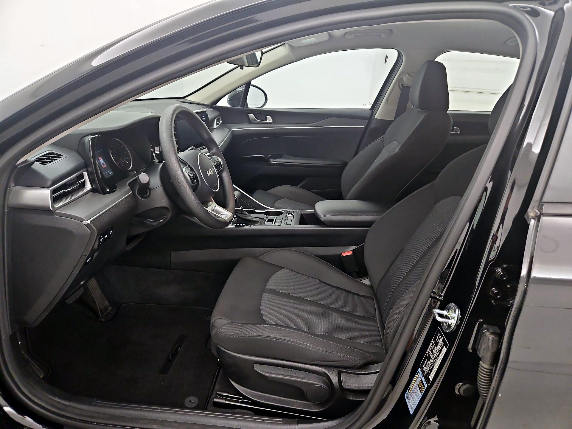 Thumbnail: 2022 Kia K5 - 11