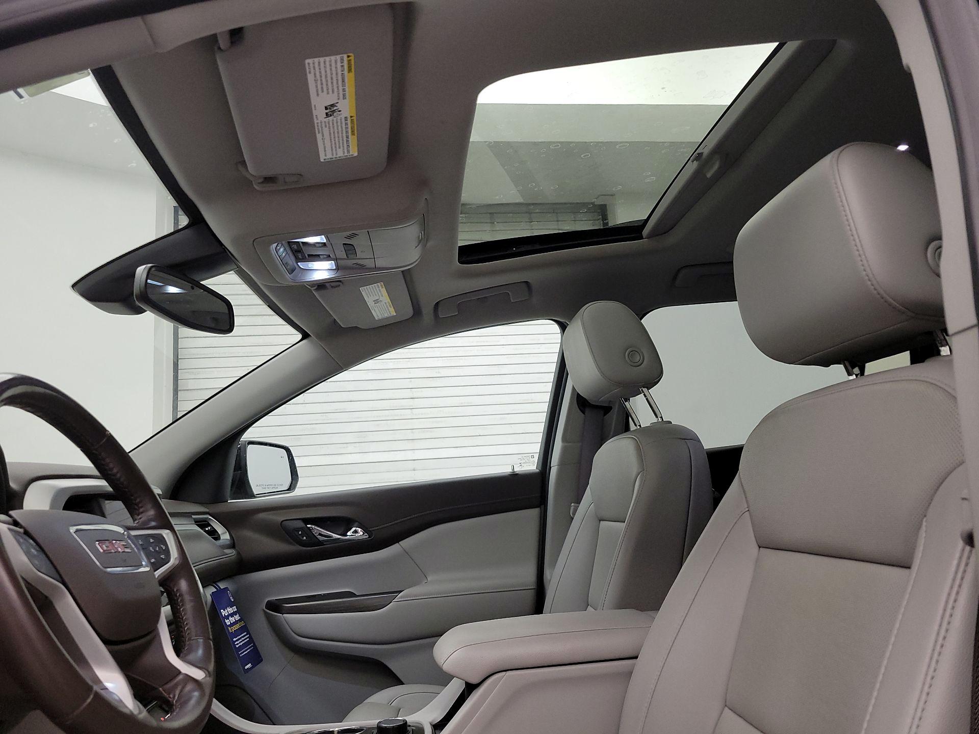 Thumbnail: 2022 GMC Acadia - 19