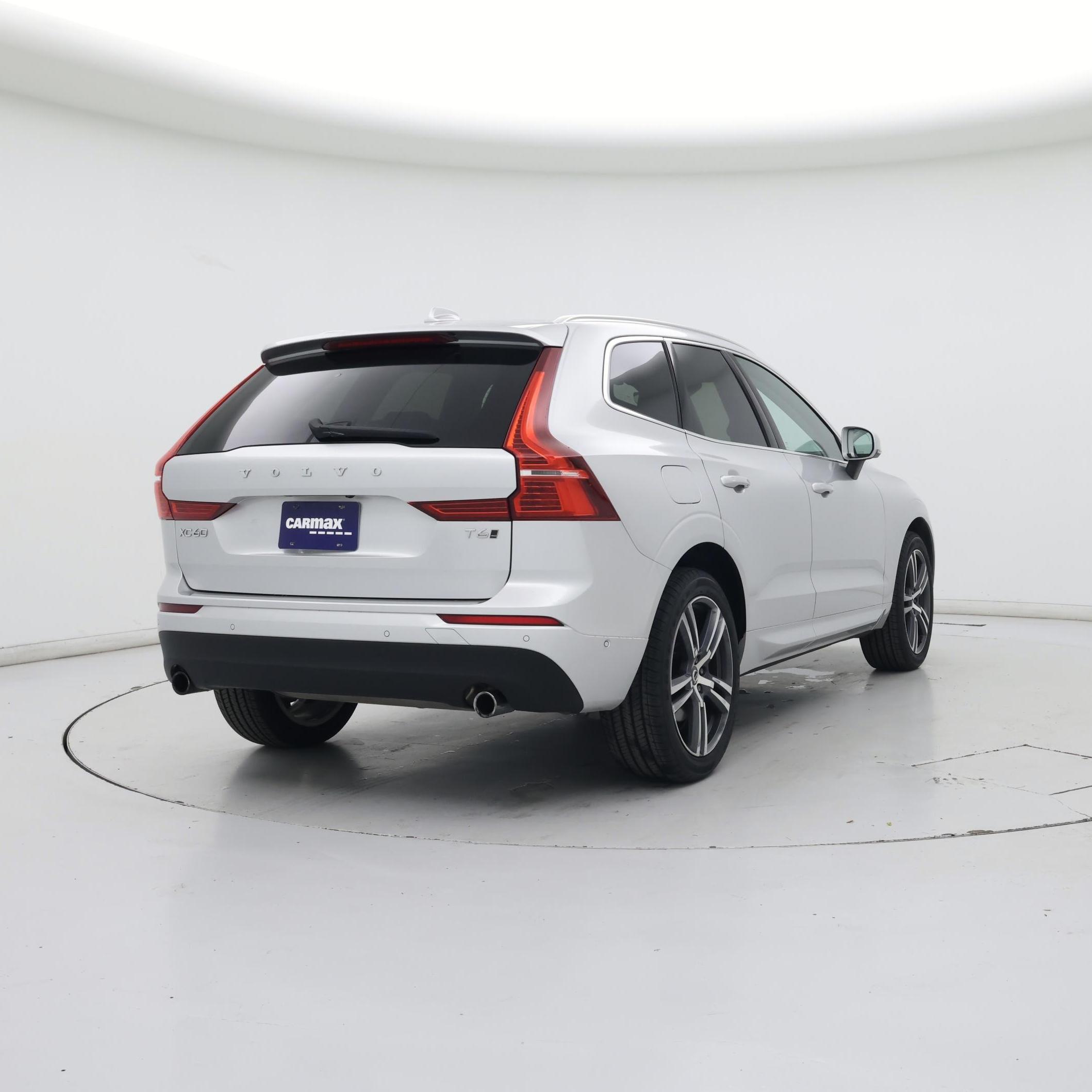 Thumbnail: 2019 Volvo XC60 - 8