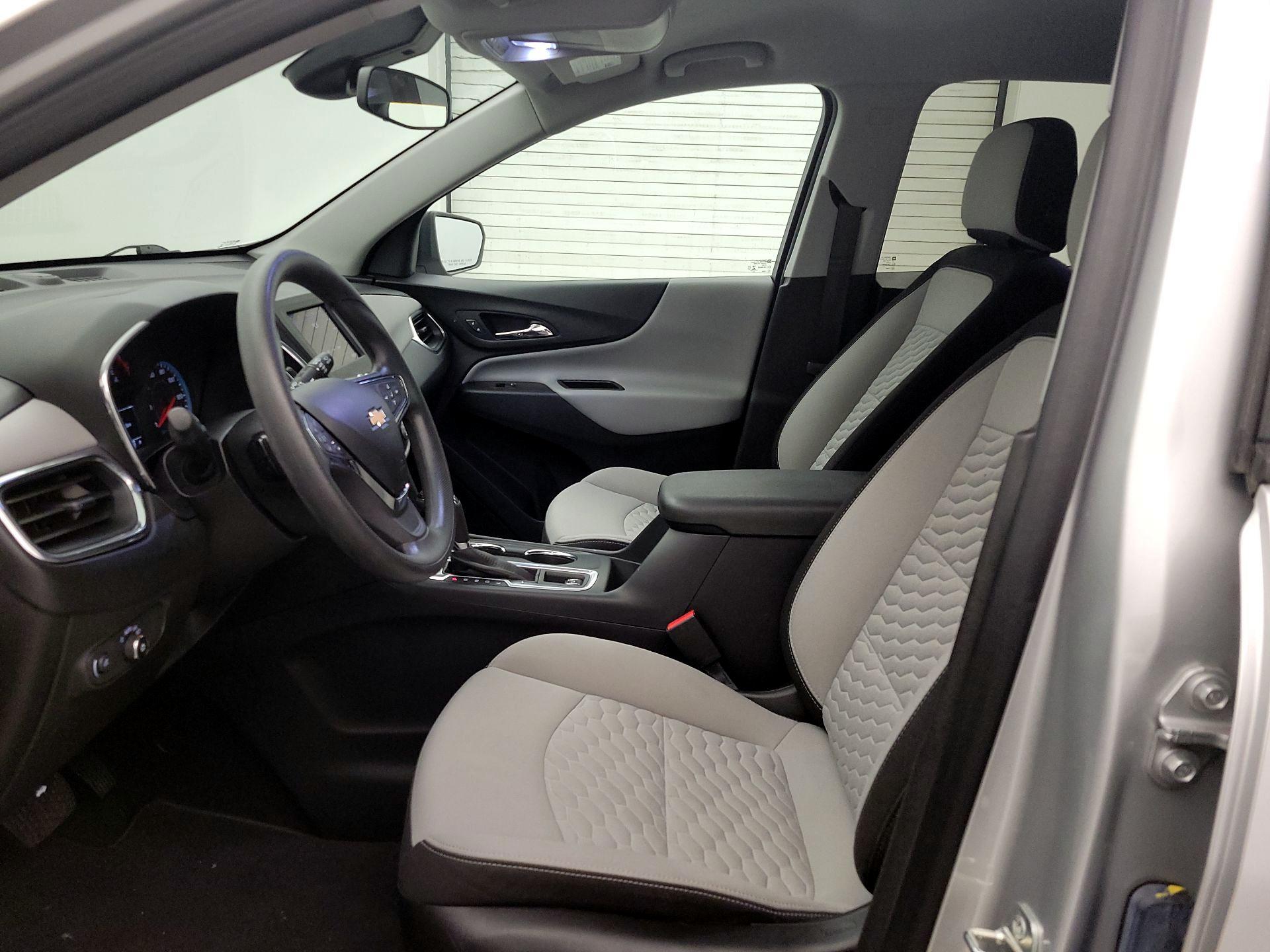 Thumbnail: 2021 Chevrolet Equinox - 11