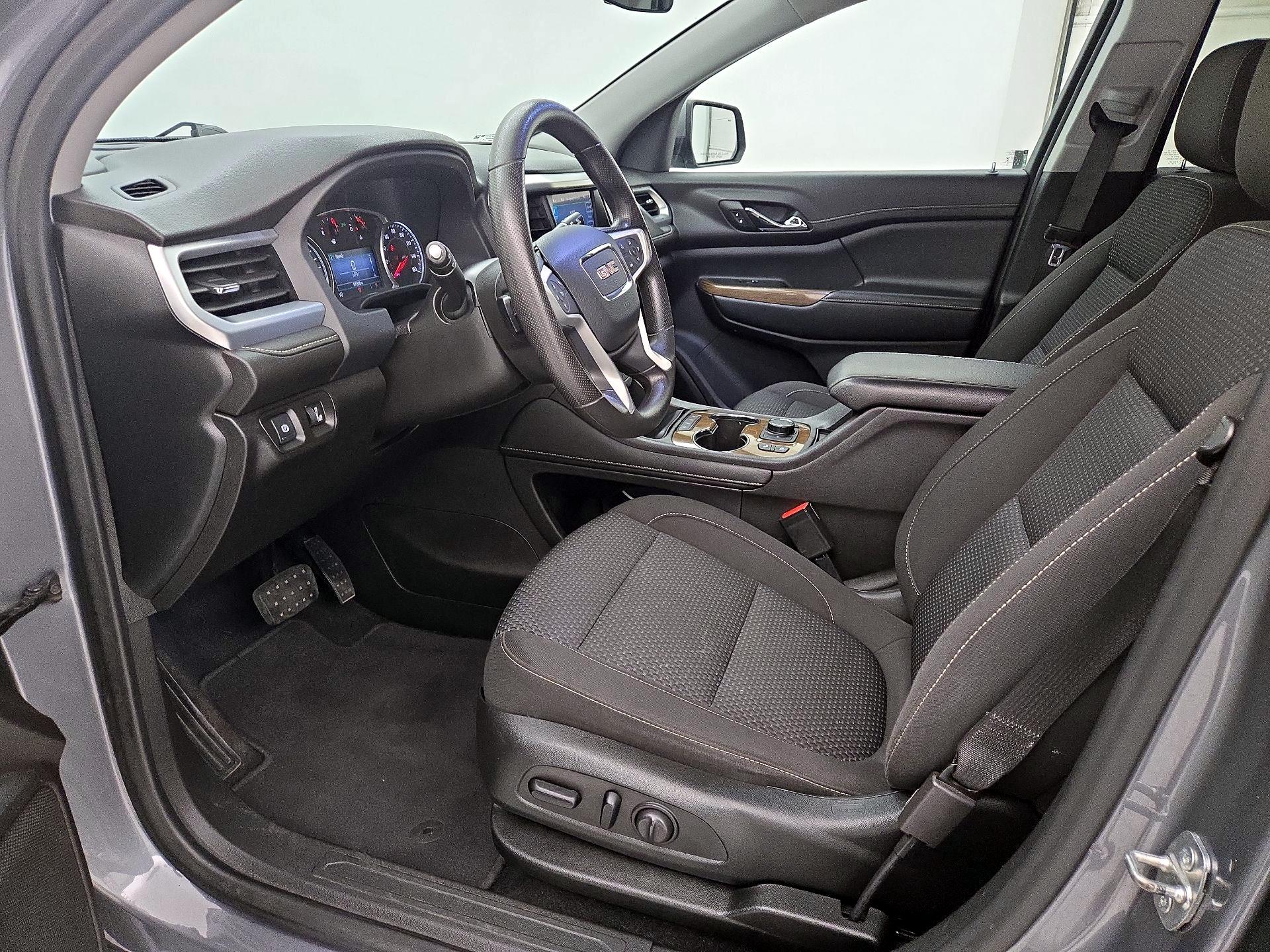 Thumbnail: 2021 GMC Acadia - 11