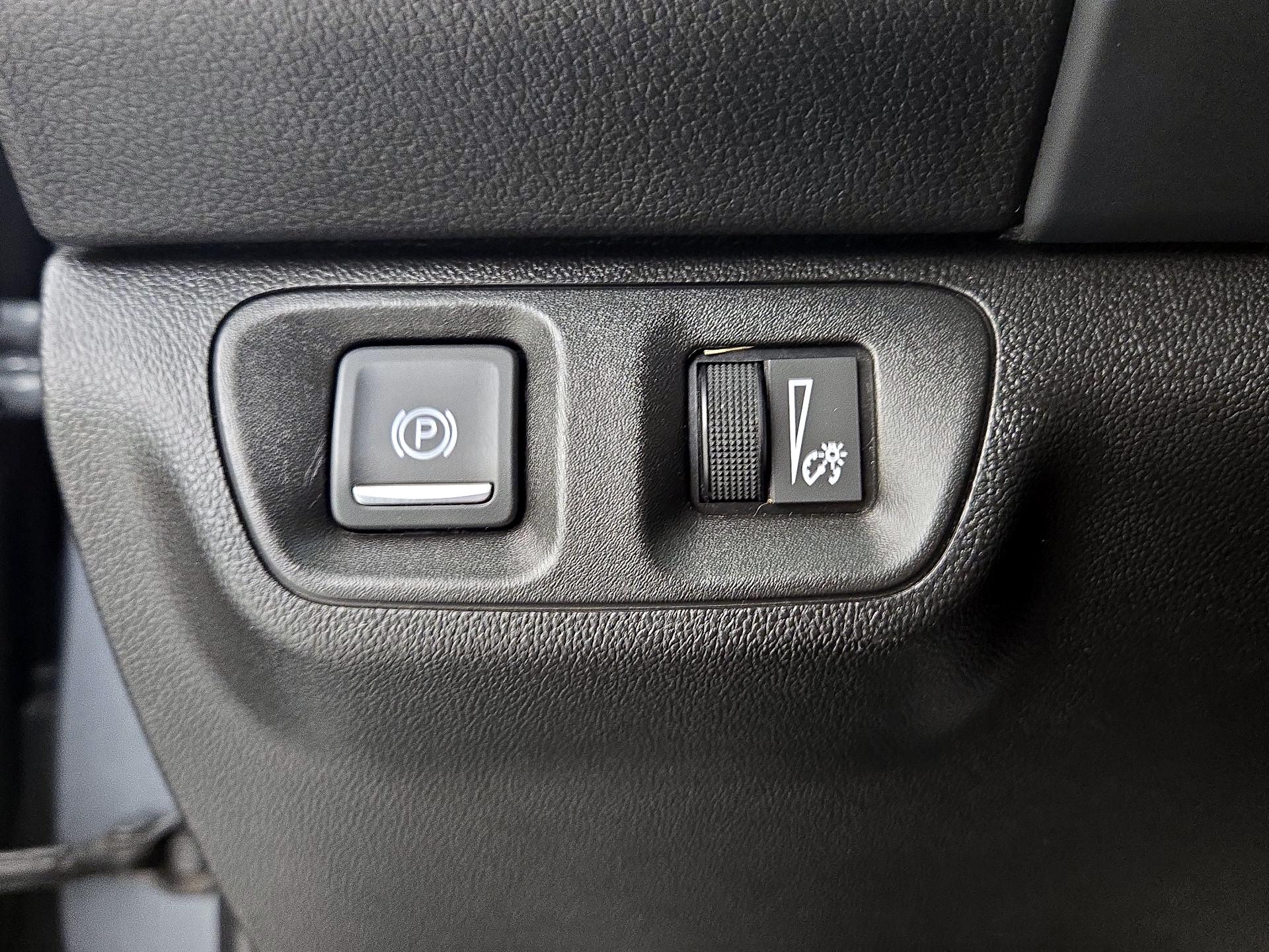Thumbnail: 2021 GMC Acadia - 13