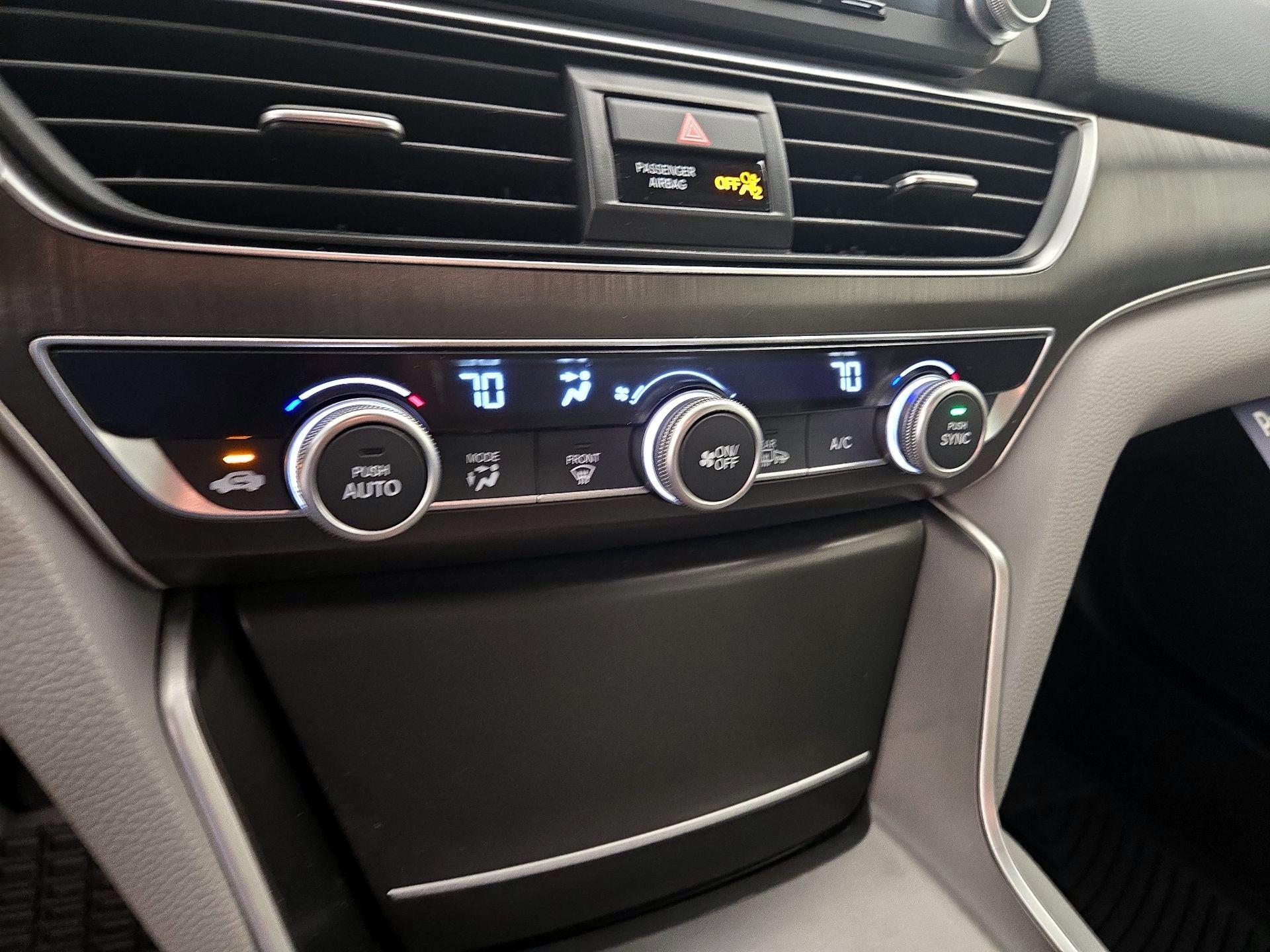 Thumbnail: 2019 Honda Accord - 16