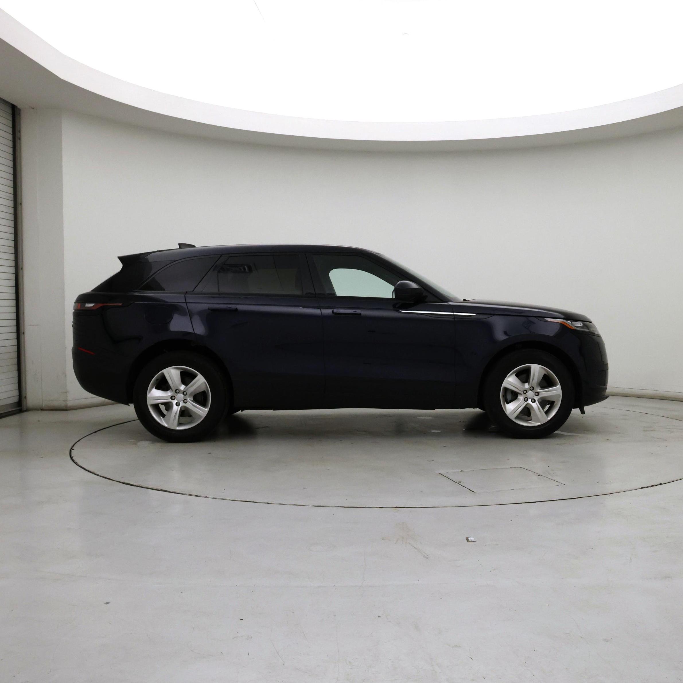 Thumbnail: 2023 Land Rover Range Rover Velar - 7