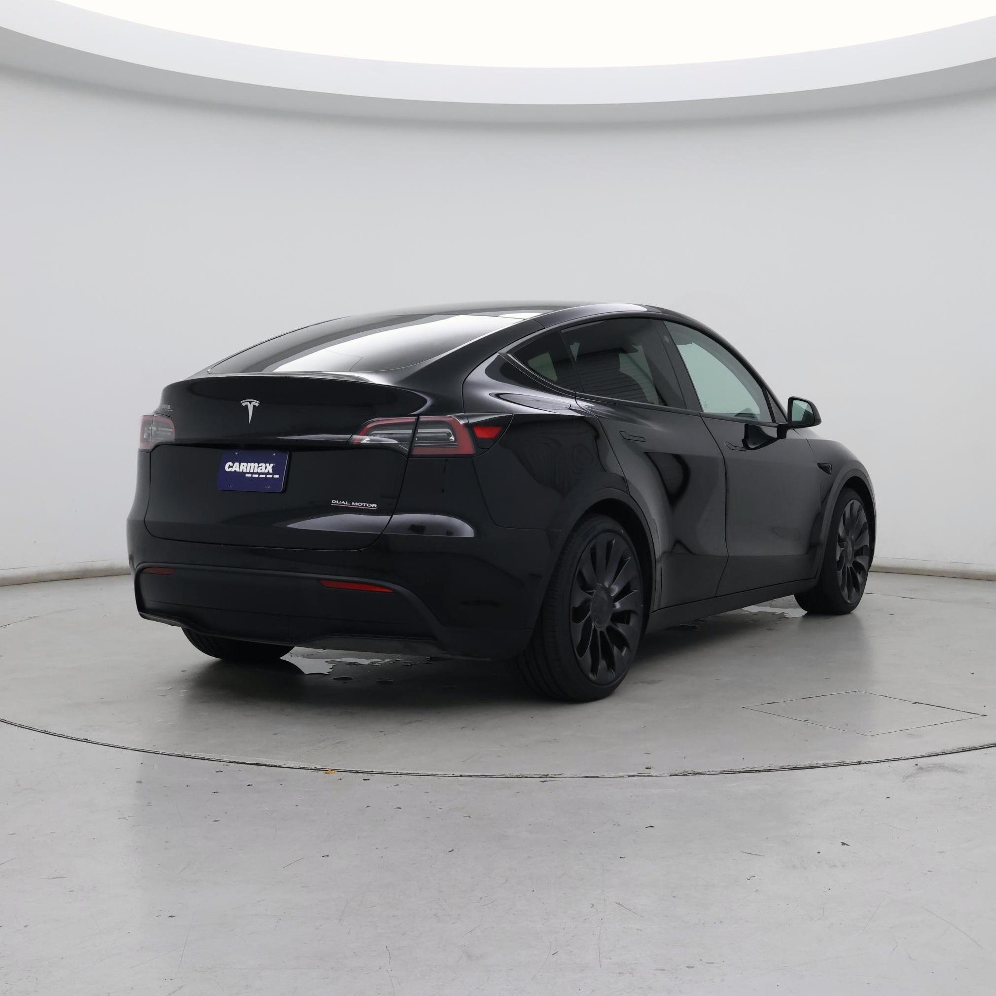 Thumbnail: 2023 Tesla Model Y - 8