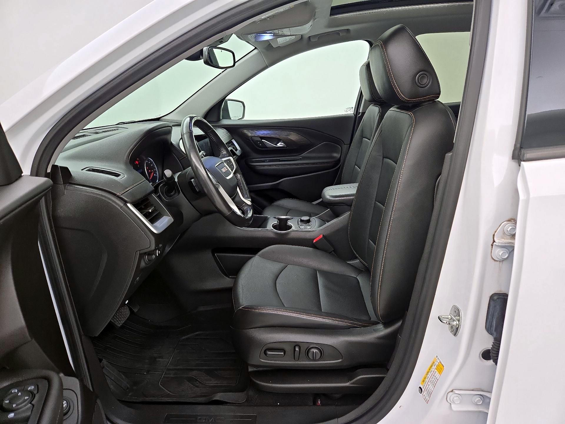 Thumbnail: 2020 GMC Terrain - 11