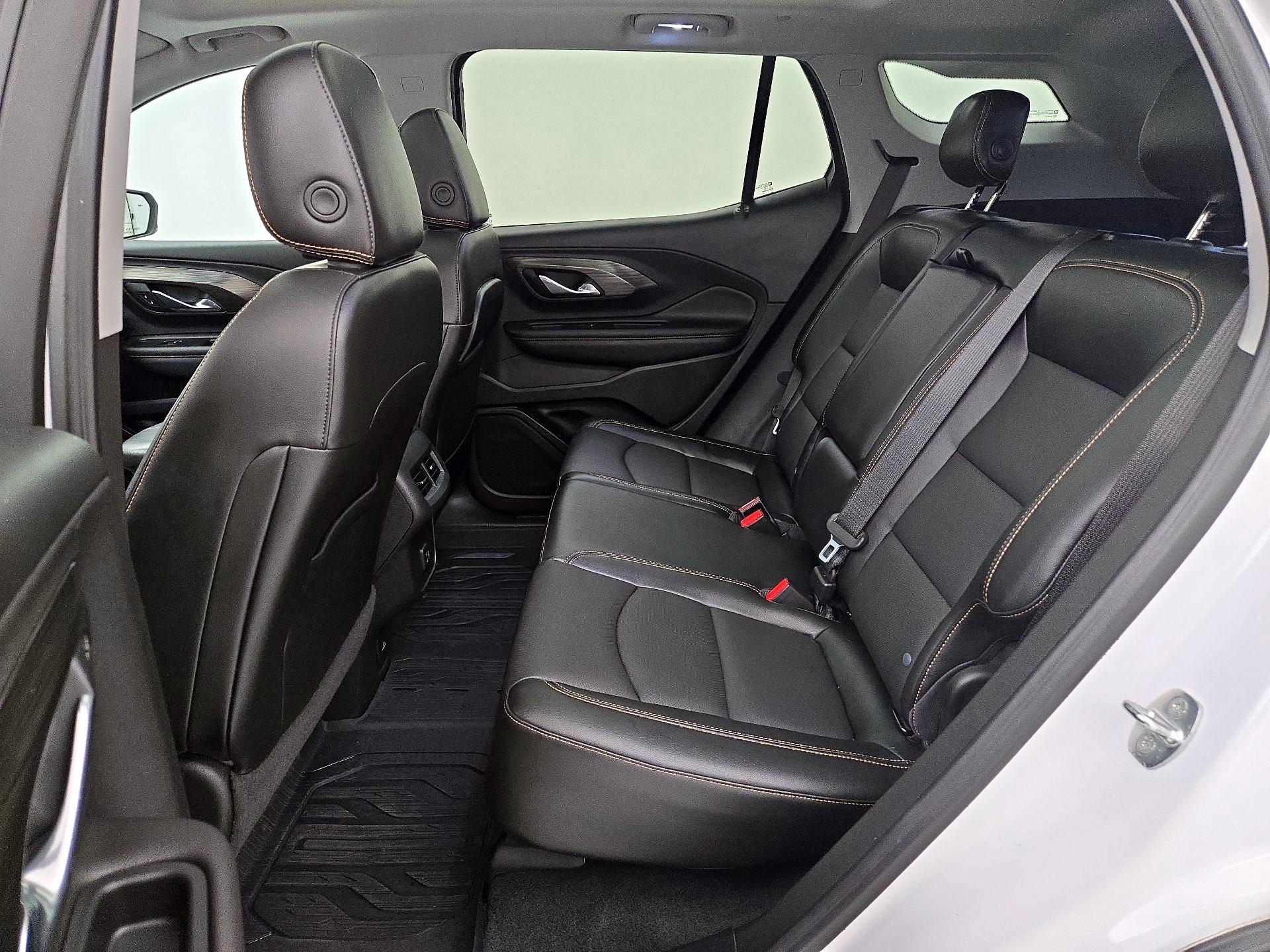 Thumbnail: 2020 GMC Terrain - 19