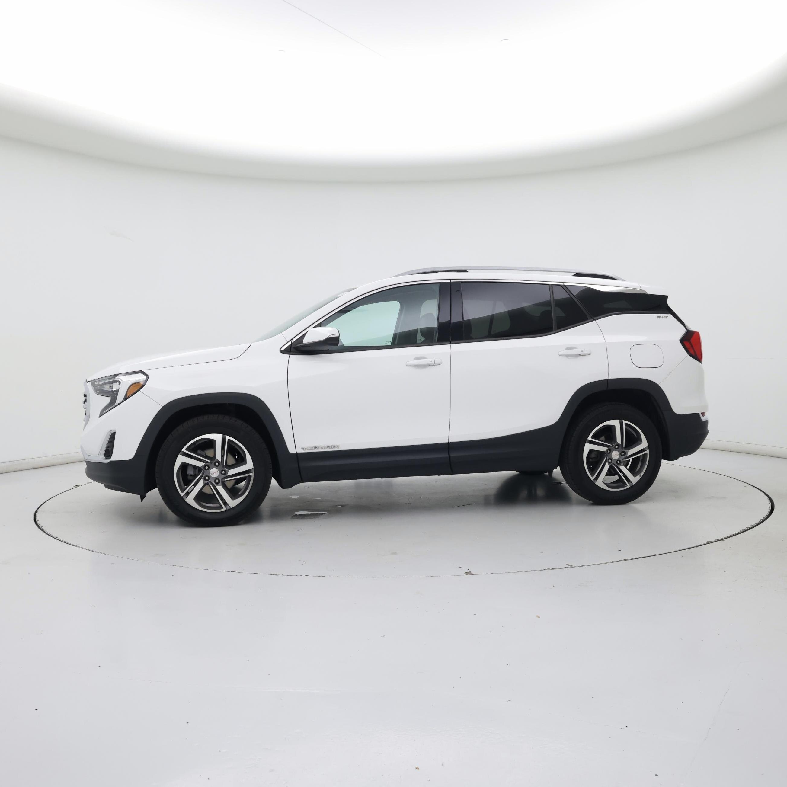 Thumbnail: 2020 GMC Terrain - 3