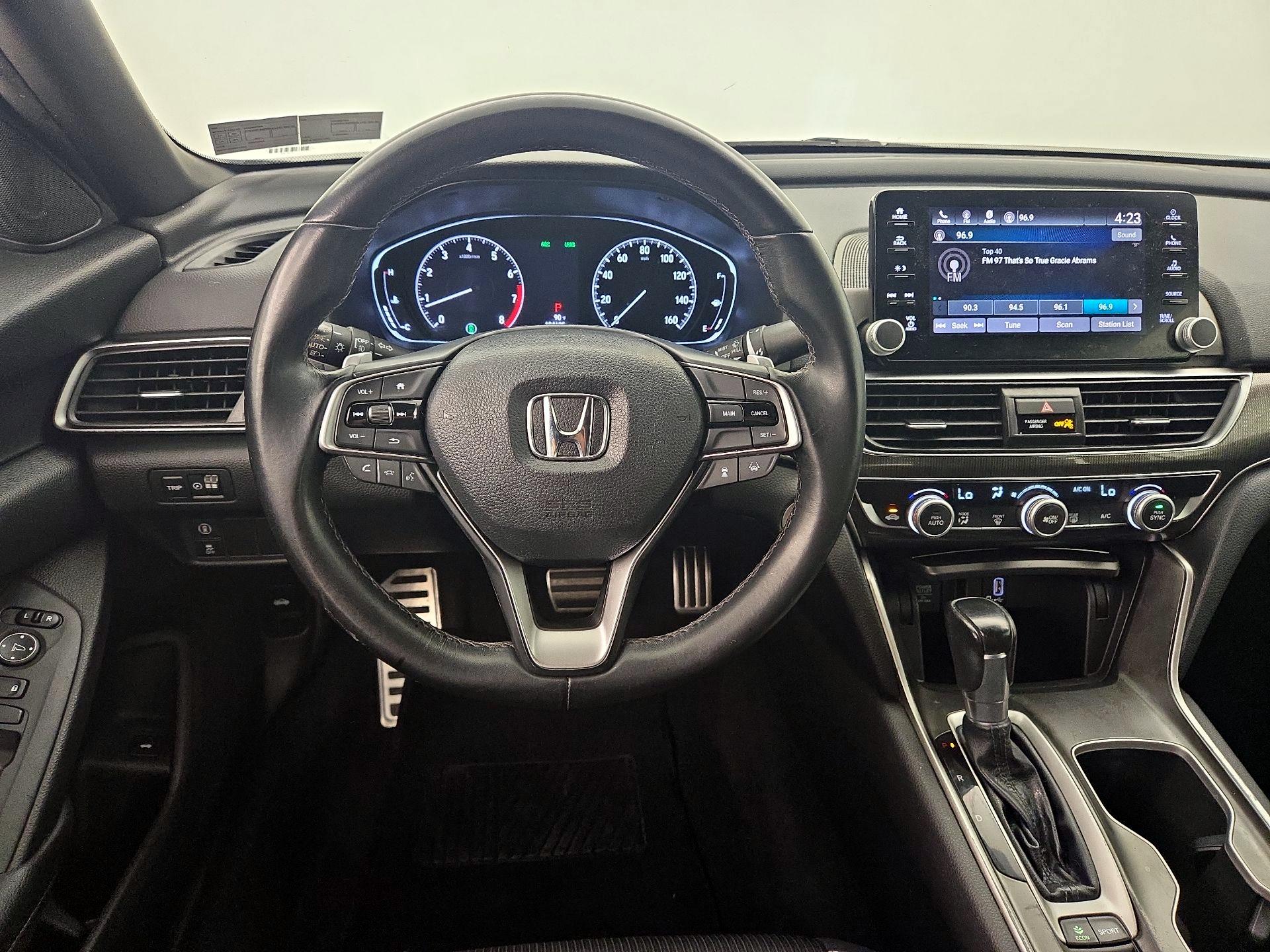 Thumbnail: 2018 Honda Accord - 10