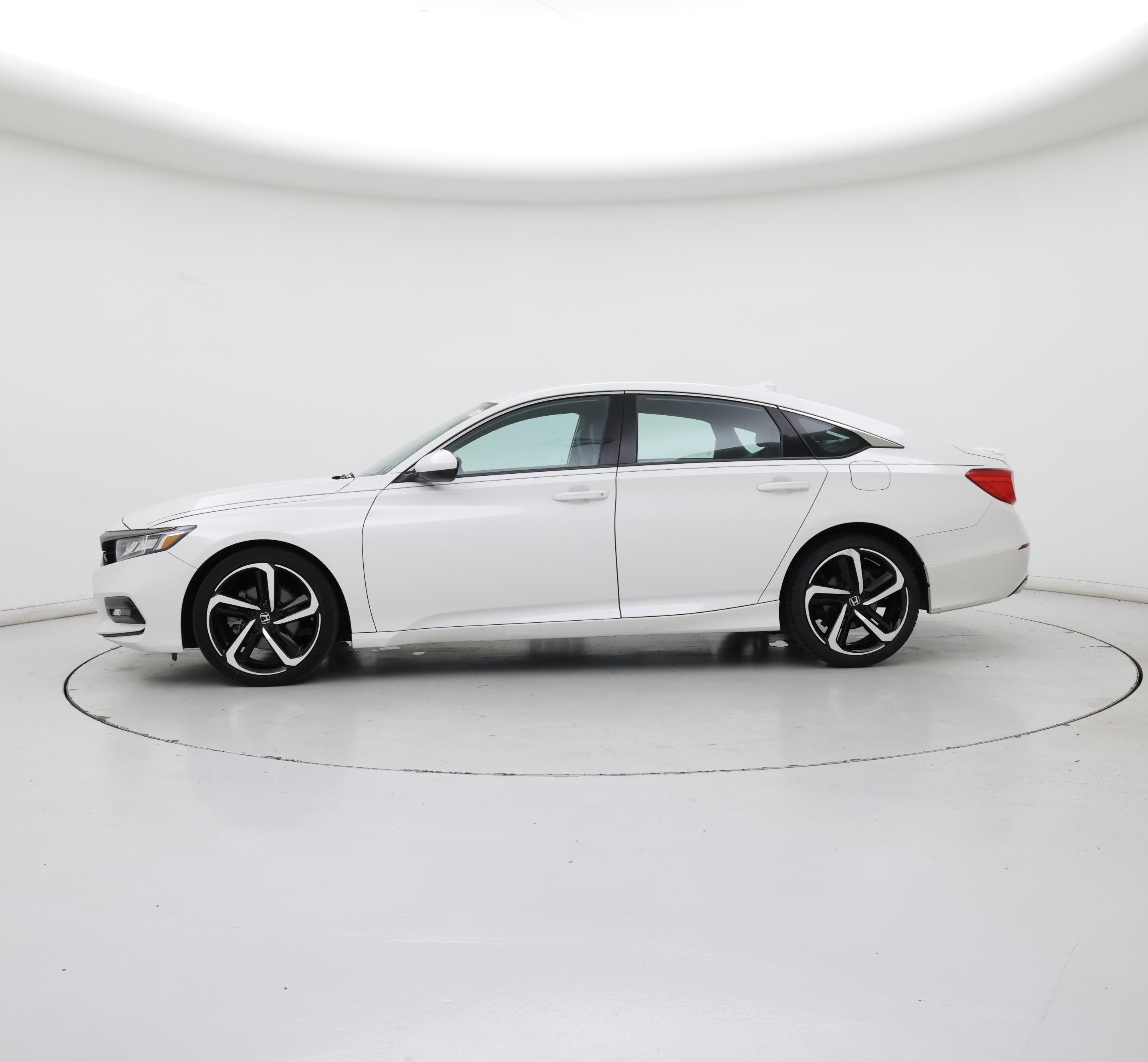 Thumbnail: 2018 Honda Accord - 3