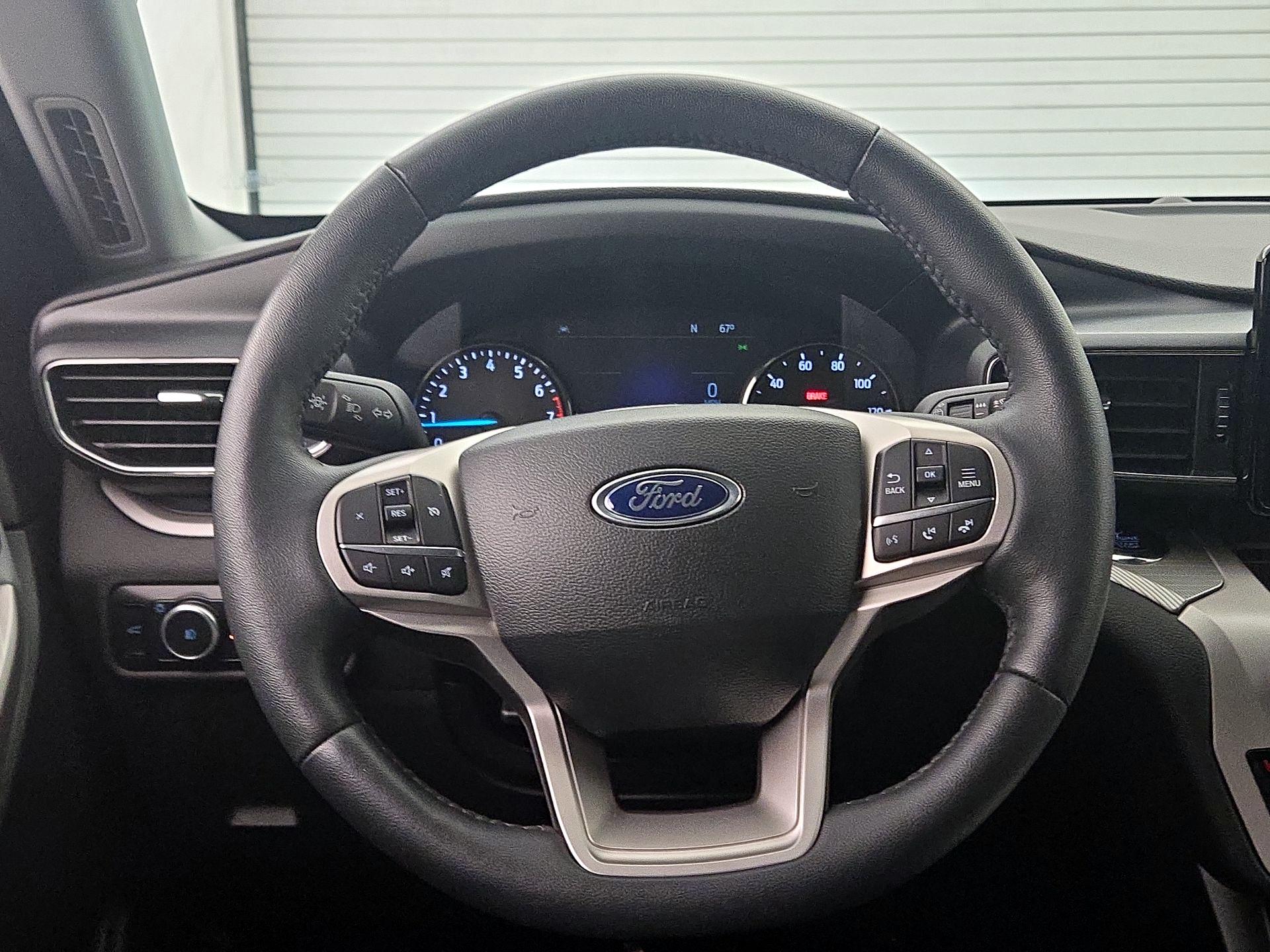 Thumbnail: 2024 Ford Explorer - 10