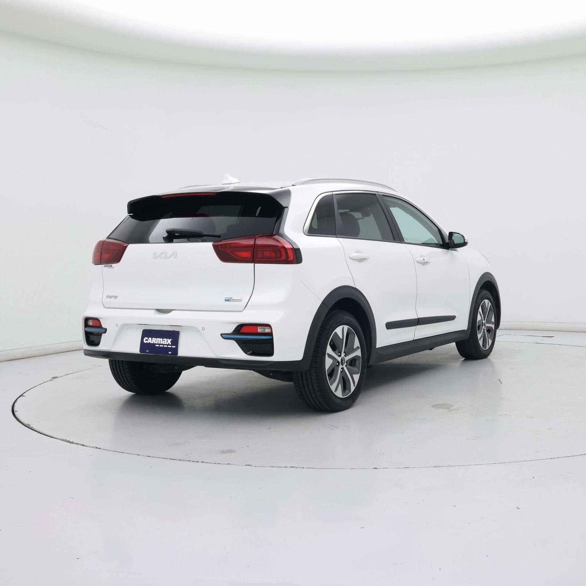 Thumbnail: 2022 Kia Niro - 8