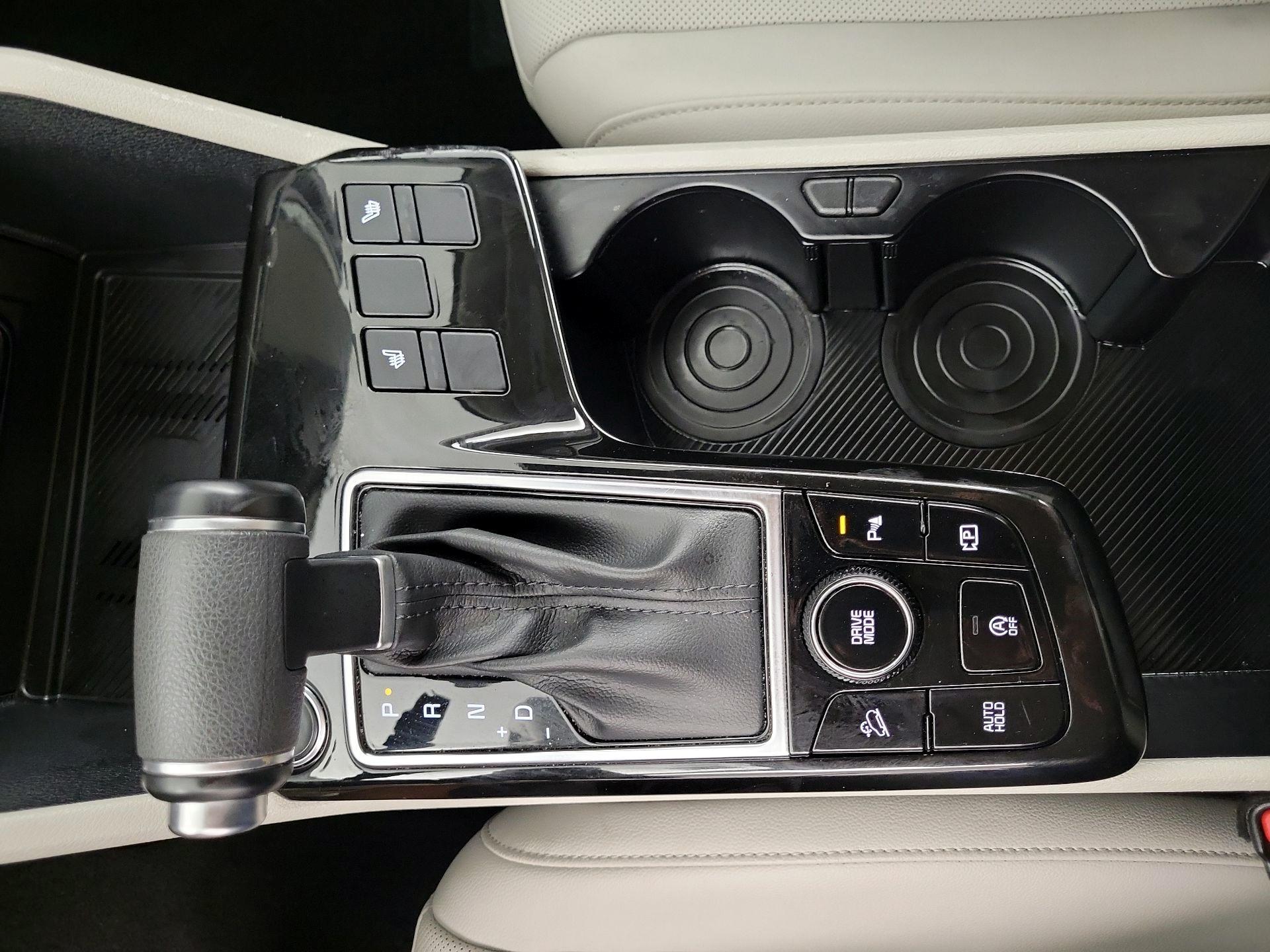 Thumbnail: 2023 Kia Sportage - 16