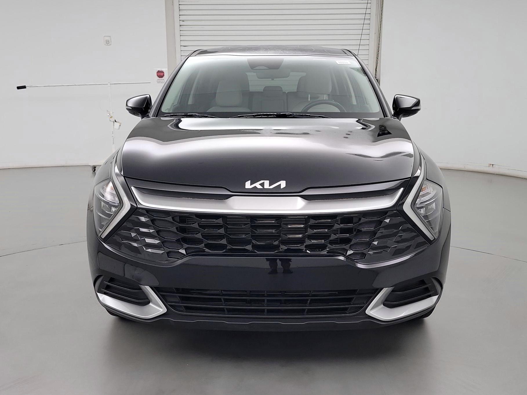 Thumbnail: 2023 Kia Sportage - 2