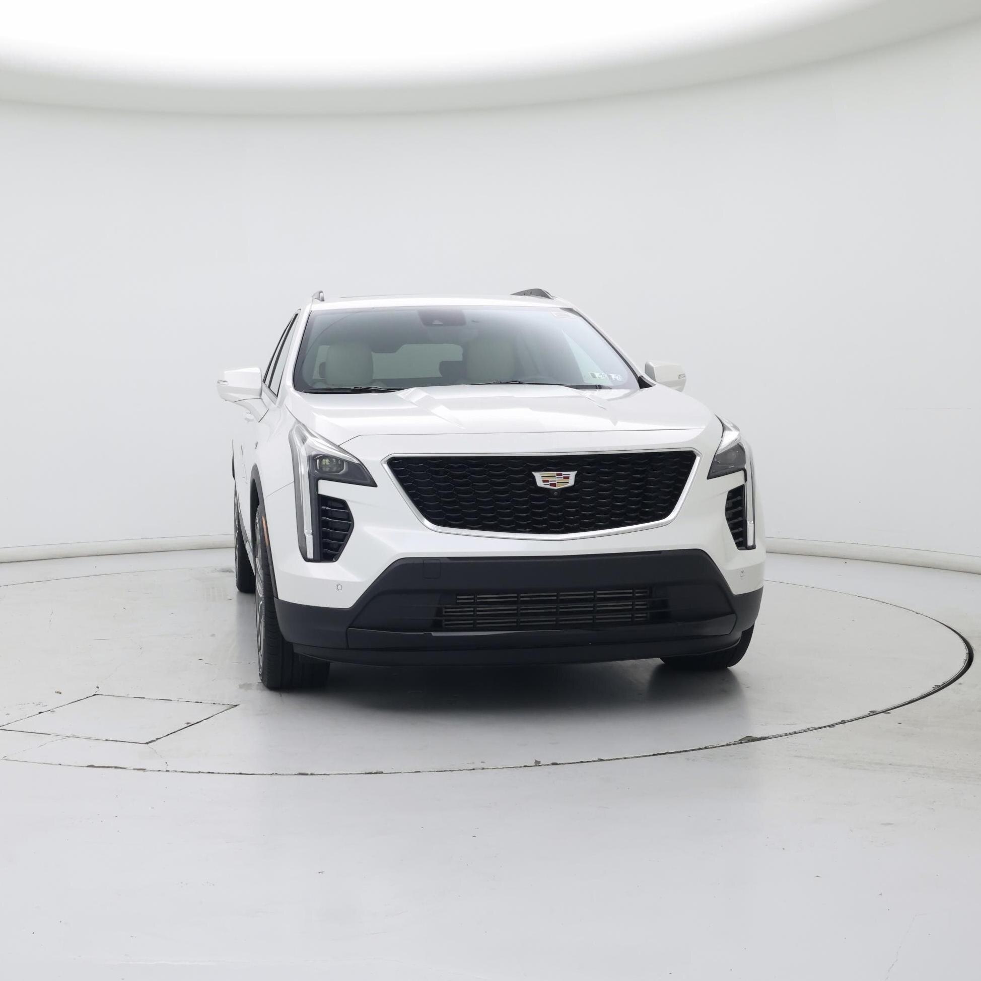 Thumbnail: 2022 Cadillac XT4 - 5
