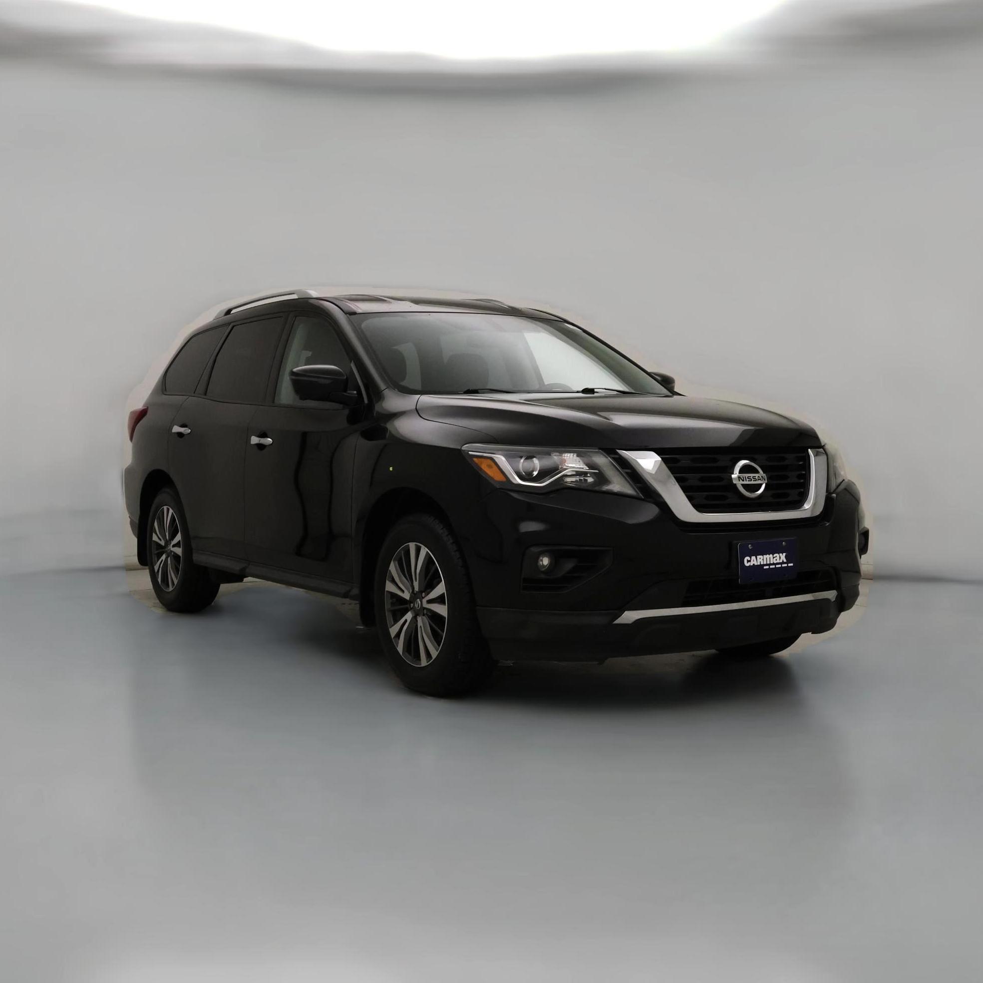Thumbnail: 2017 Nissan Pathfinder - 1