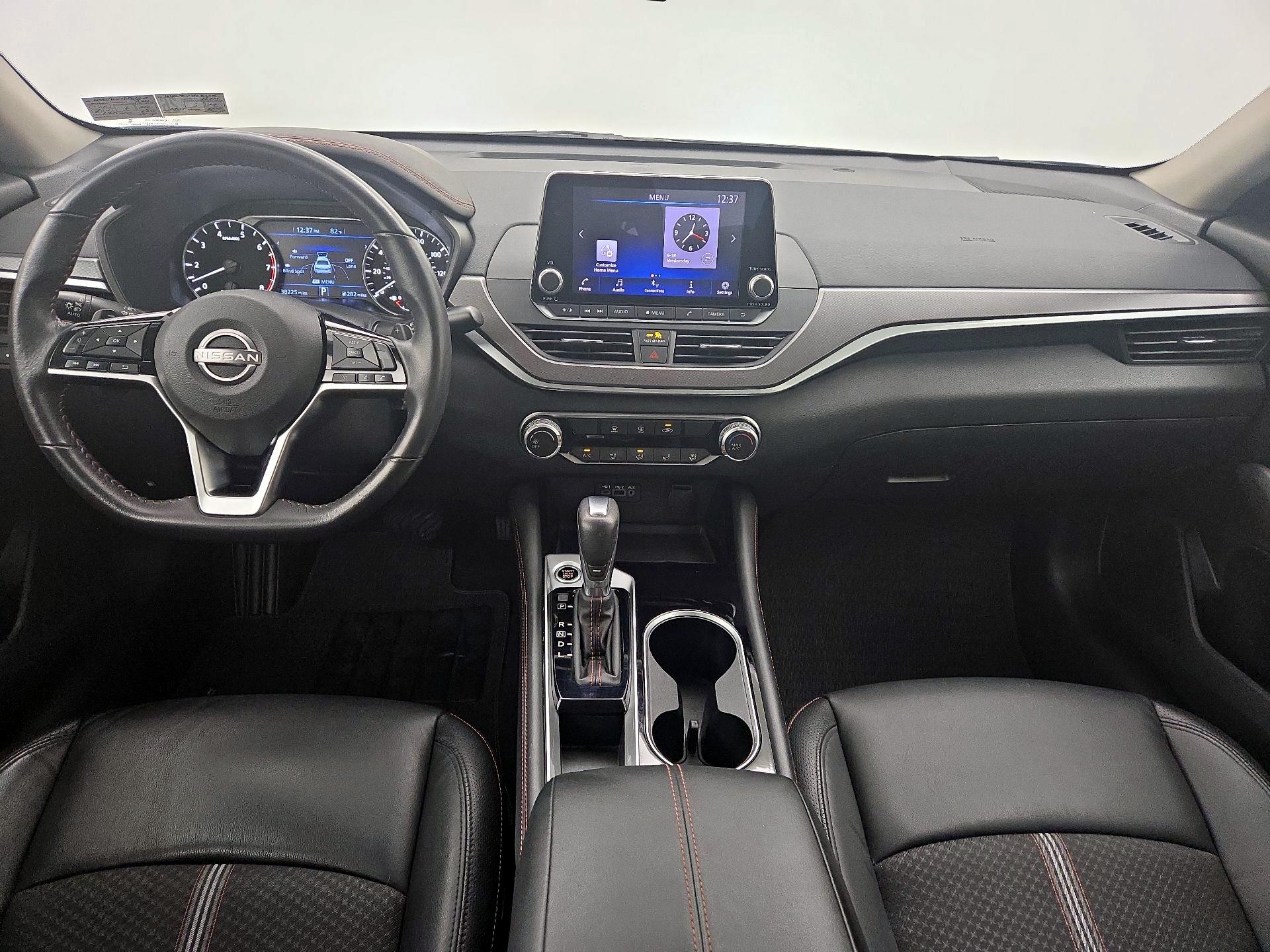 Thumbnail: 2023 Nissan Altima - 9