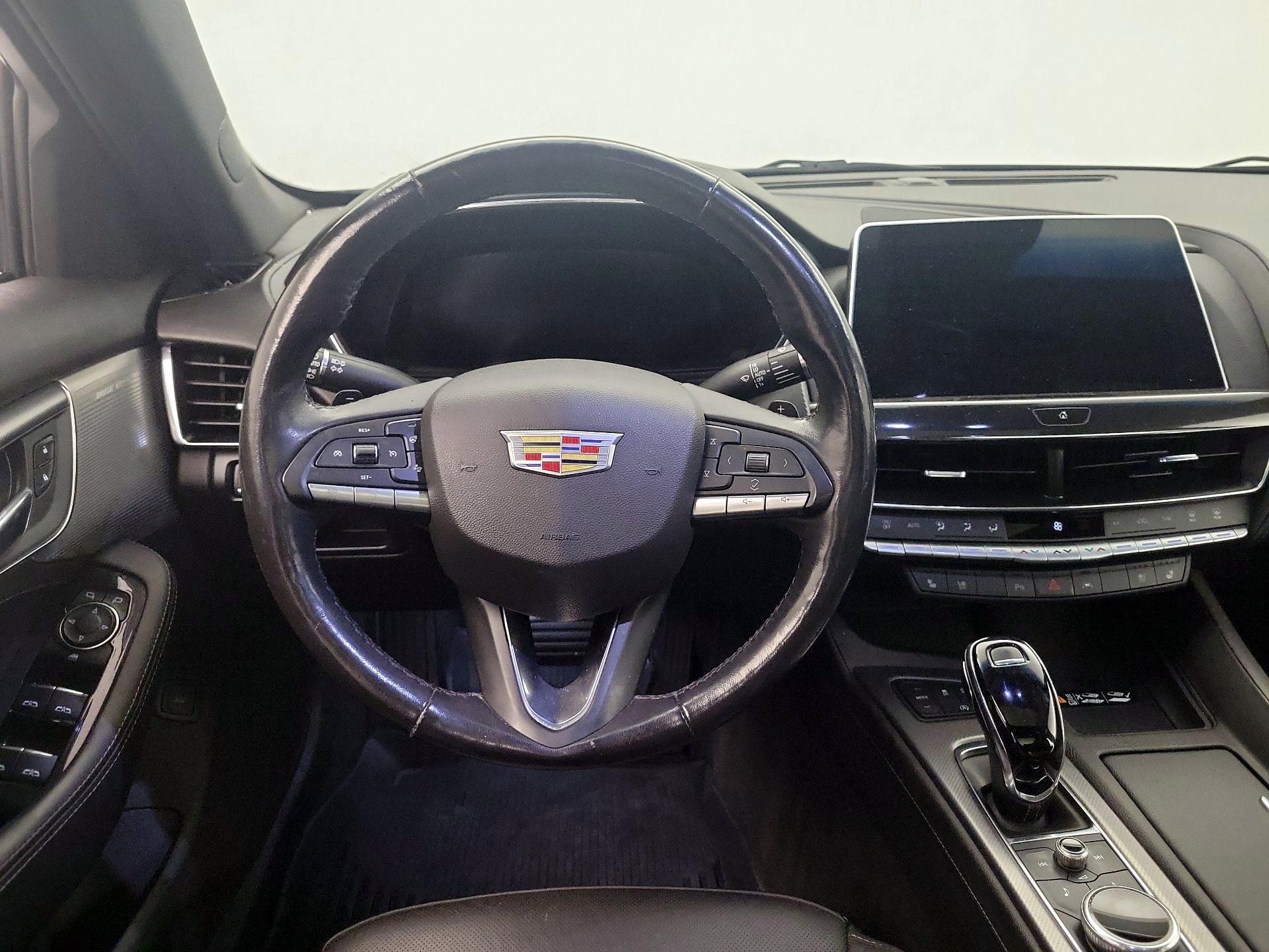 Thumbnail: 2022 Cadillac CT5 - 10