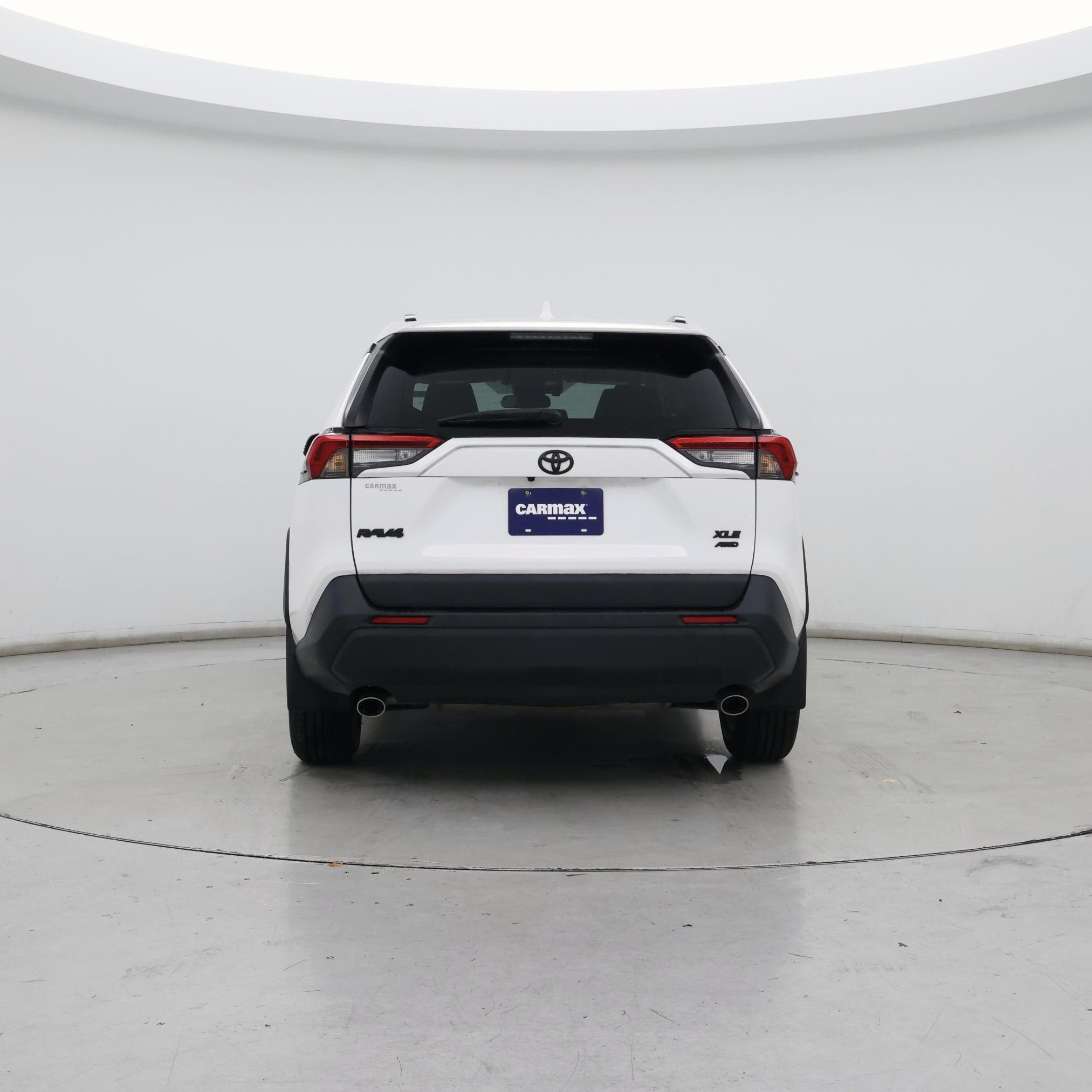 Thumbnail: 2022 Toyota RAV4 - 6