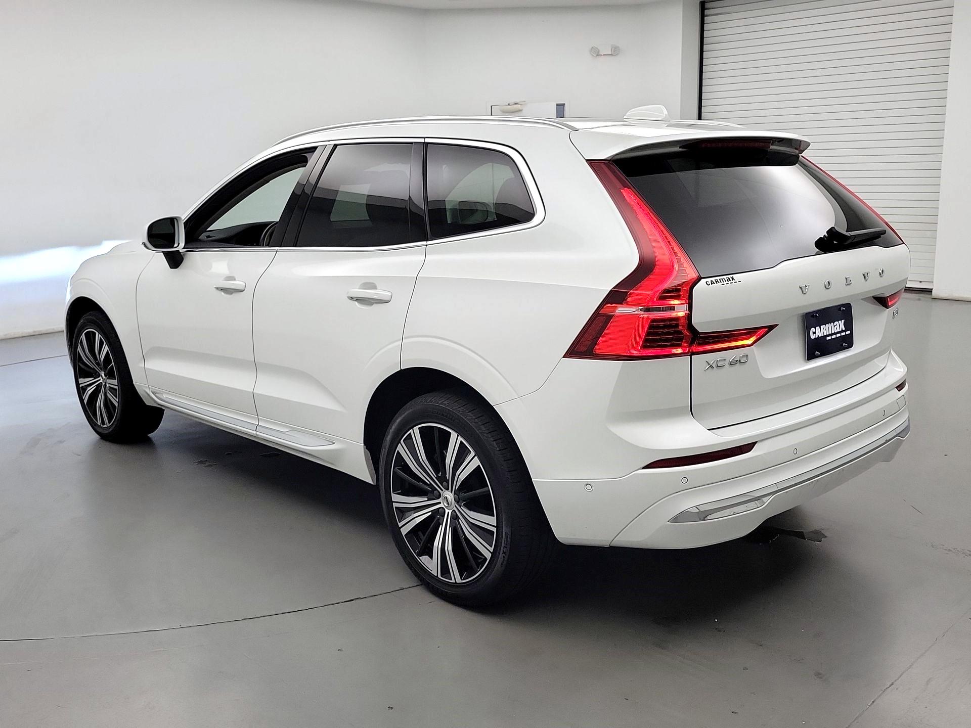Thumbnail: 2023 Volvo XC60 - 7
