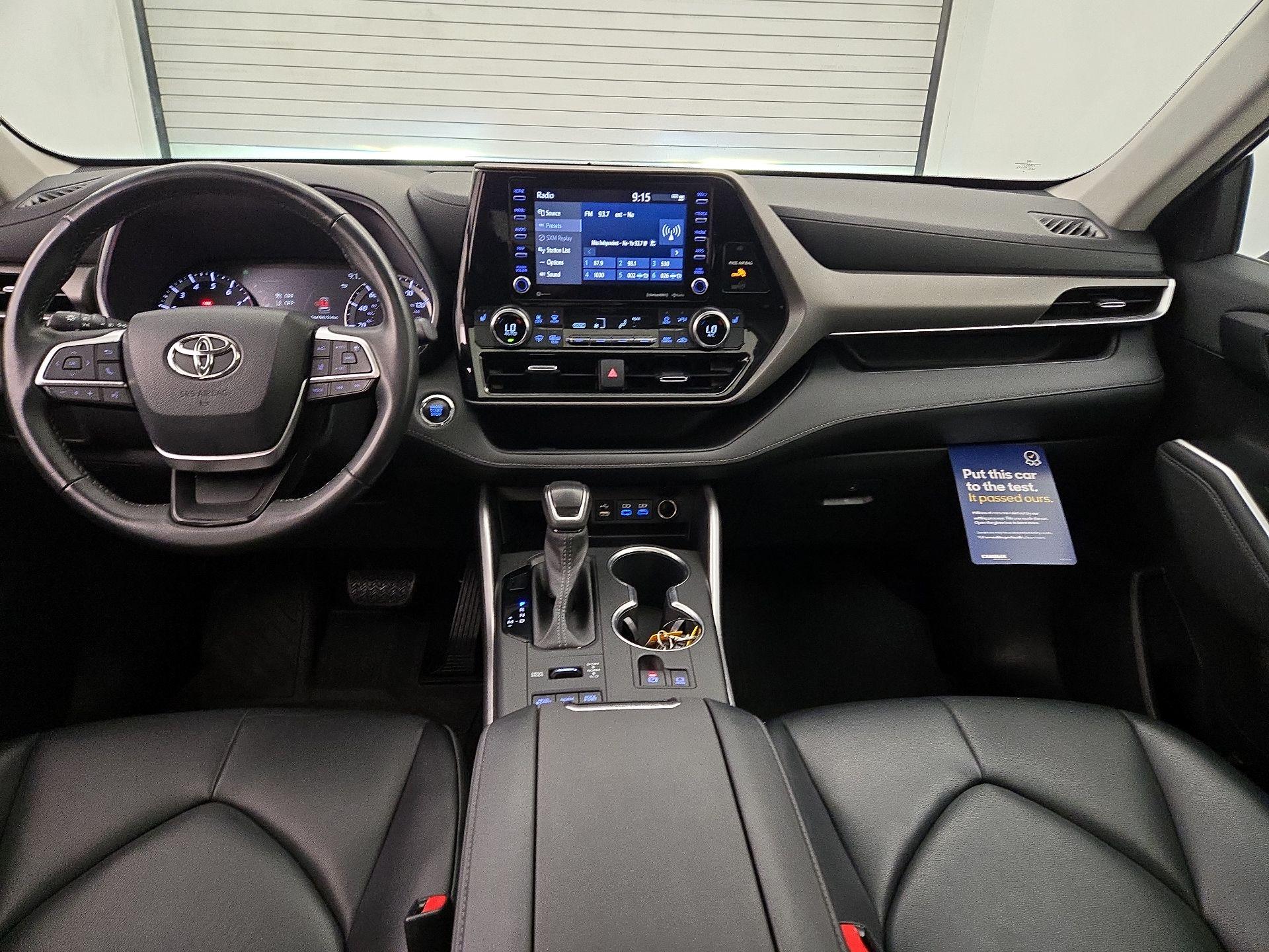 Thumbnail: 2022 Toyota Highlander - 9
